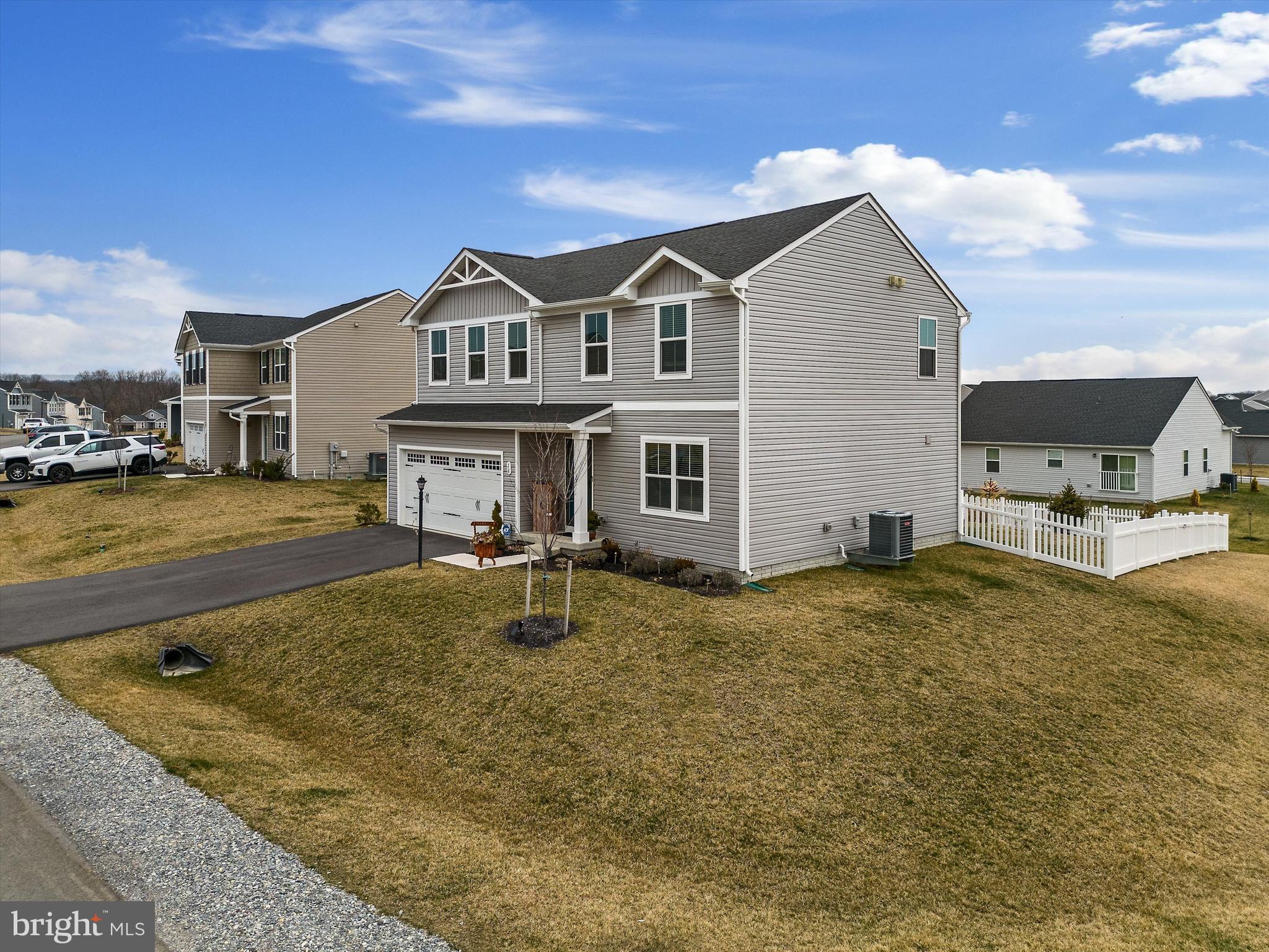 SOUTH BROOK - Residential