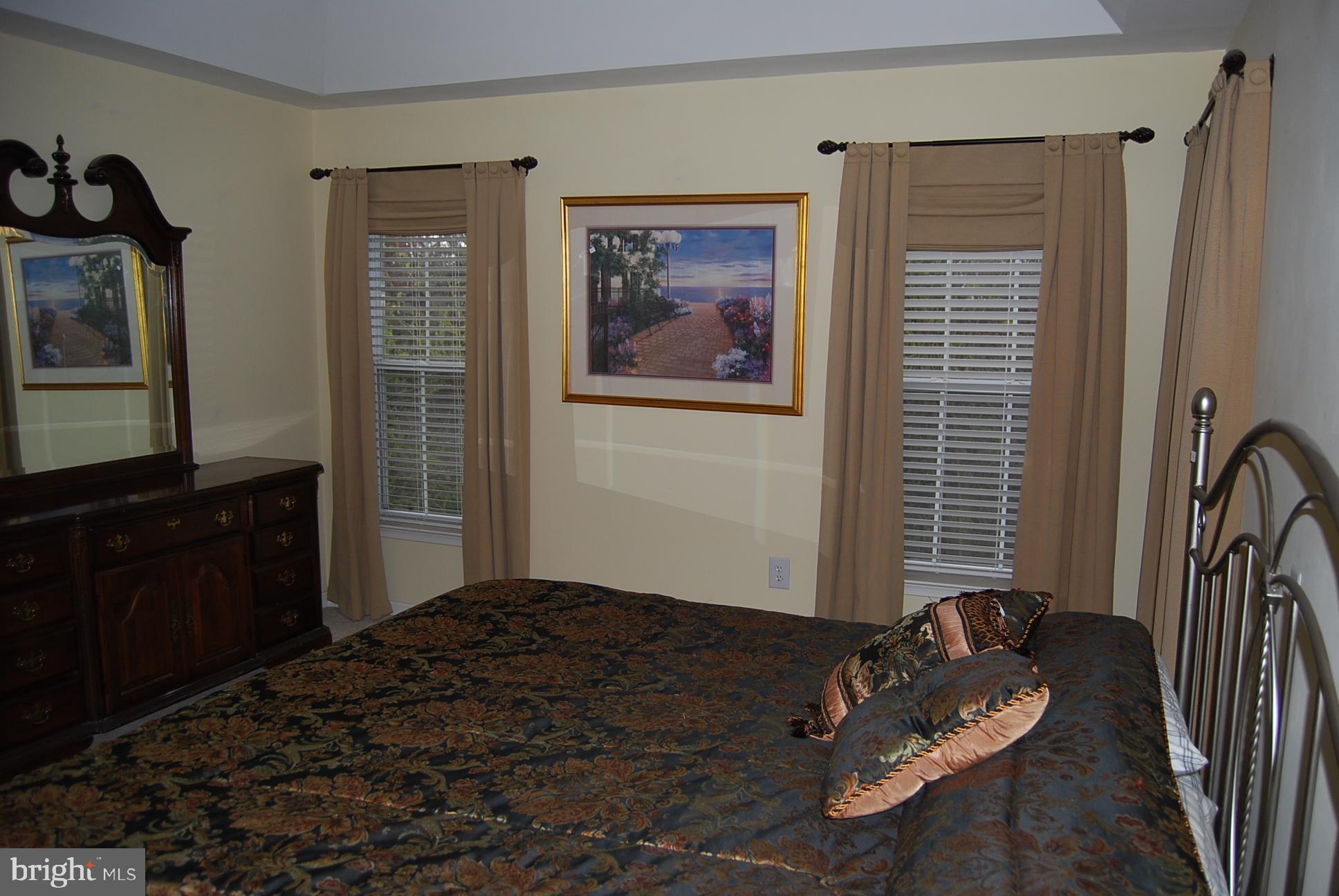 VAN DORN STATION - Residential