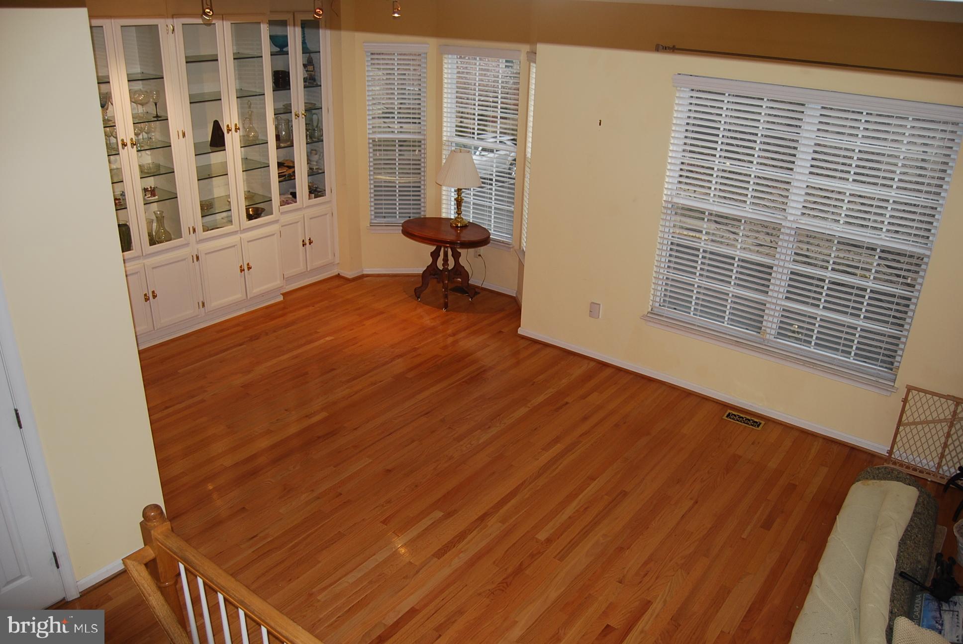 VAN DORN STATION - Residential