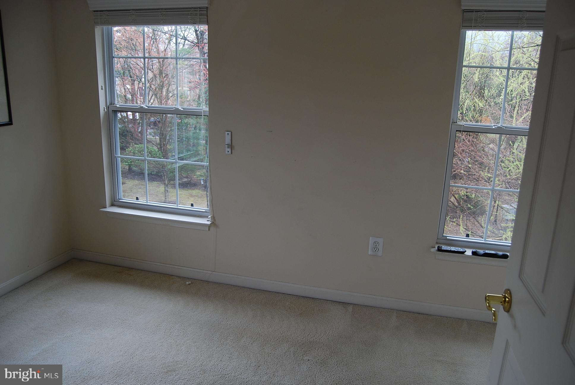 VAN DORN STATION - Residential