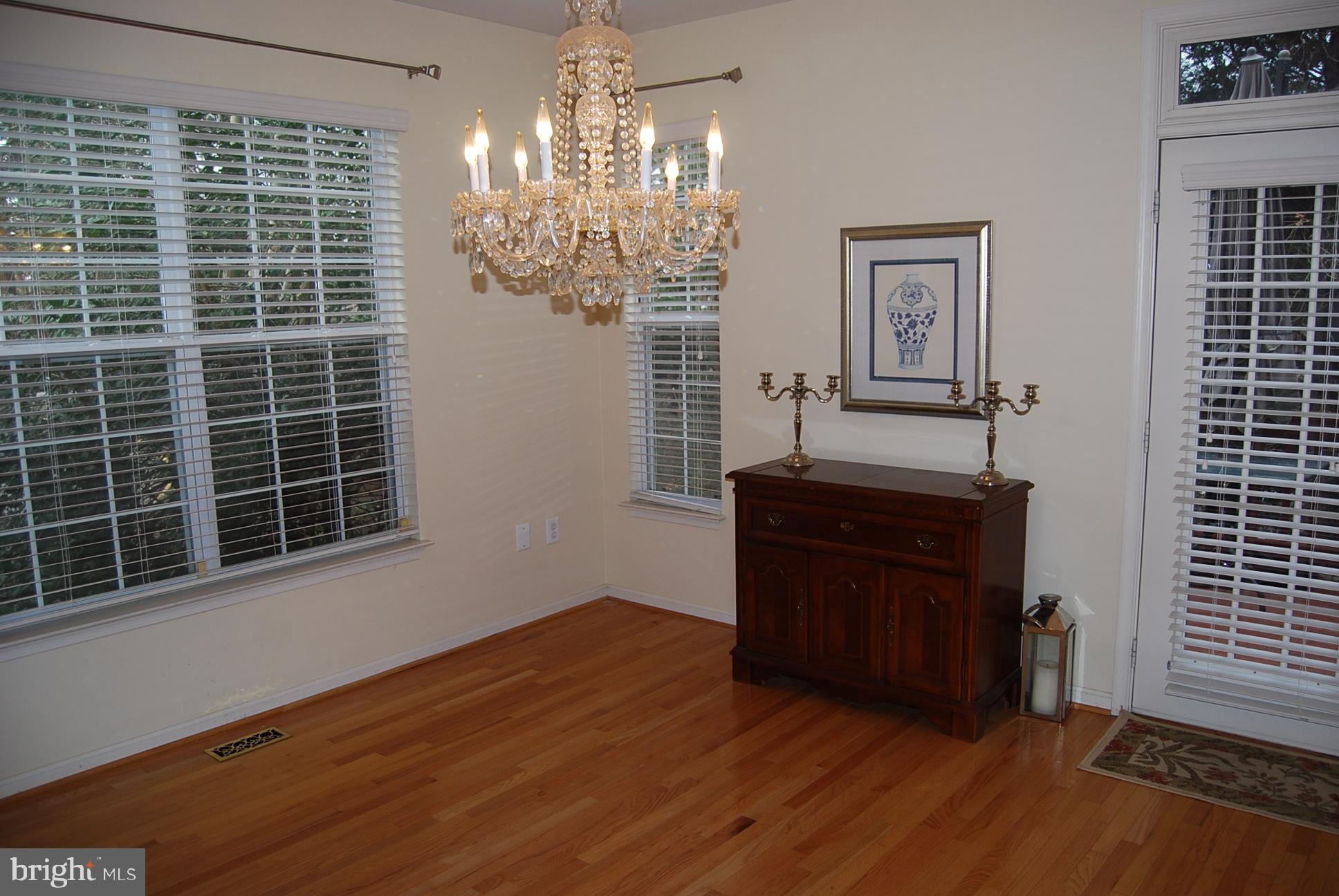 VAN DORN STATION - Residential