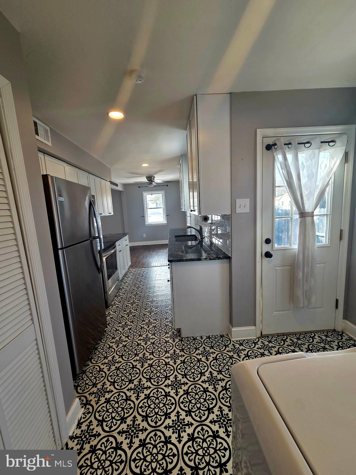 MANOR PARK - Residential