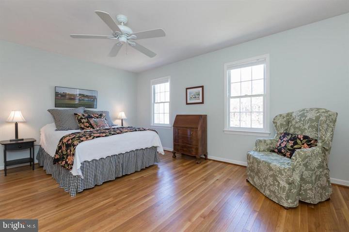 HOLLIN GLEN - Residential Lease