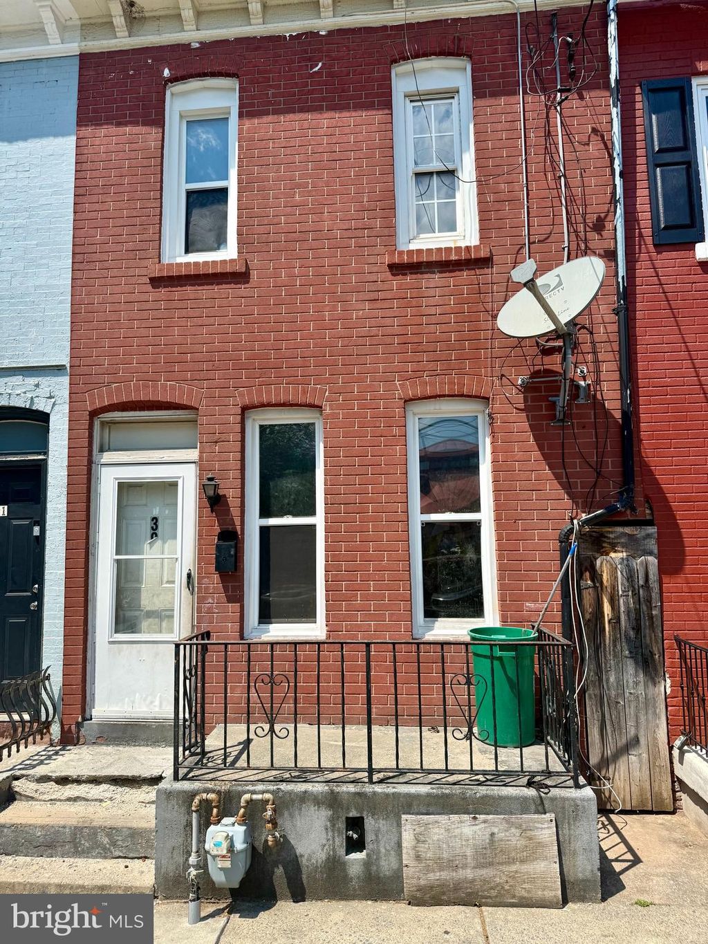 Photo of 39 W Farnum Street, LANCASTER, PA 17603 (MLS # PALA2088418)