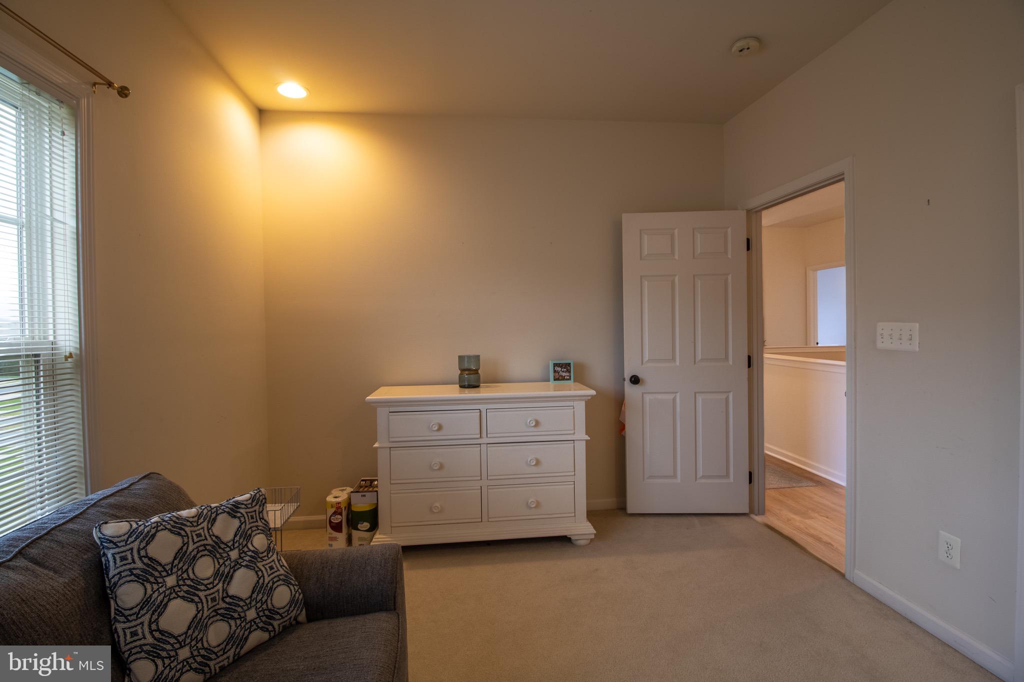 MARTINSBURG STATION - Residential