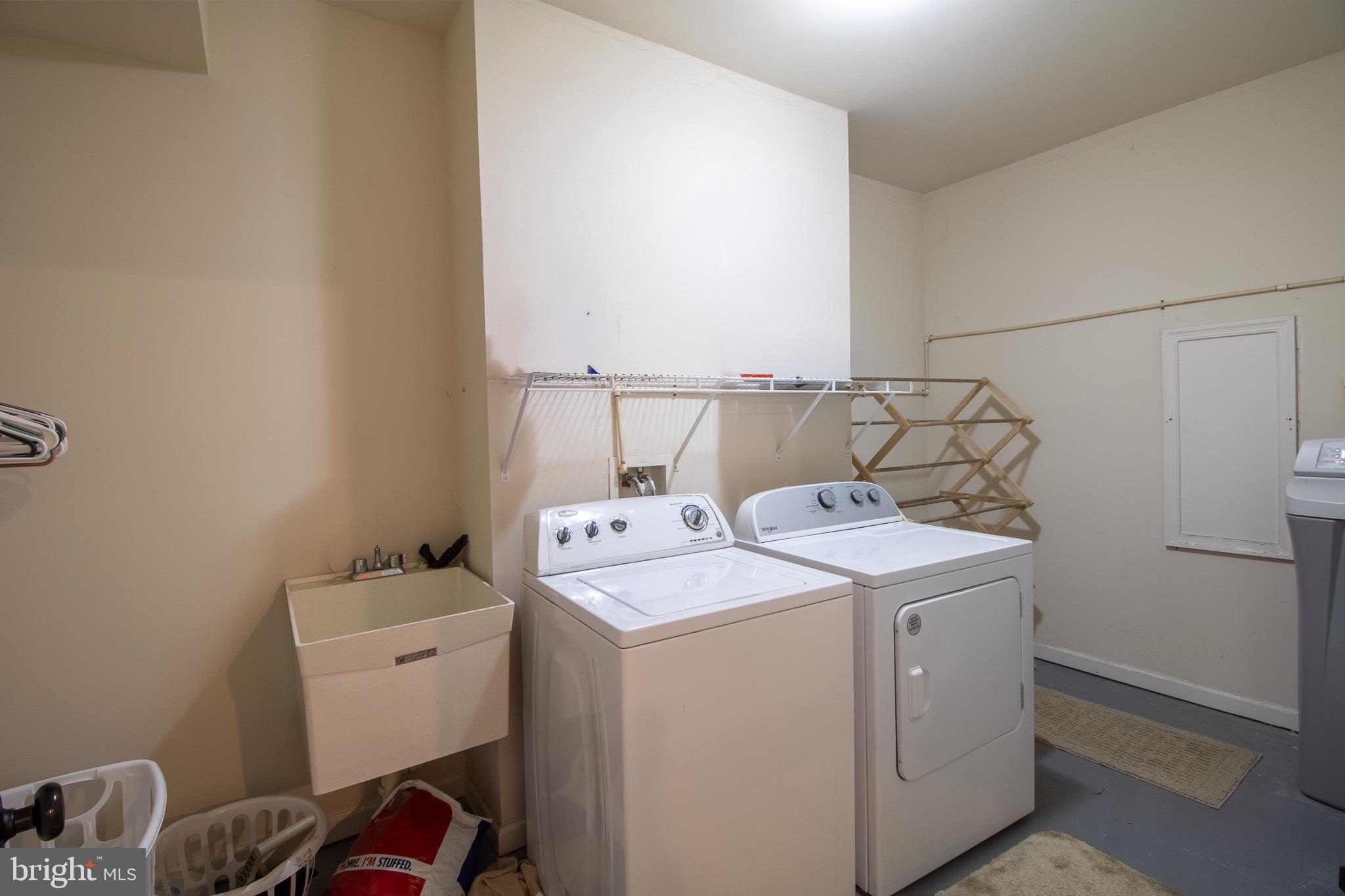 MARTINSBURG STATION - Residential