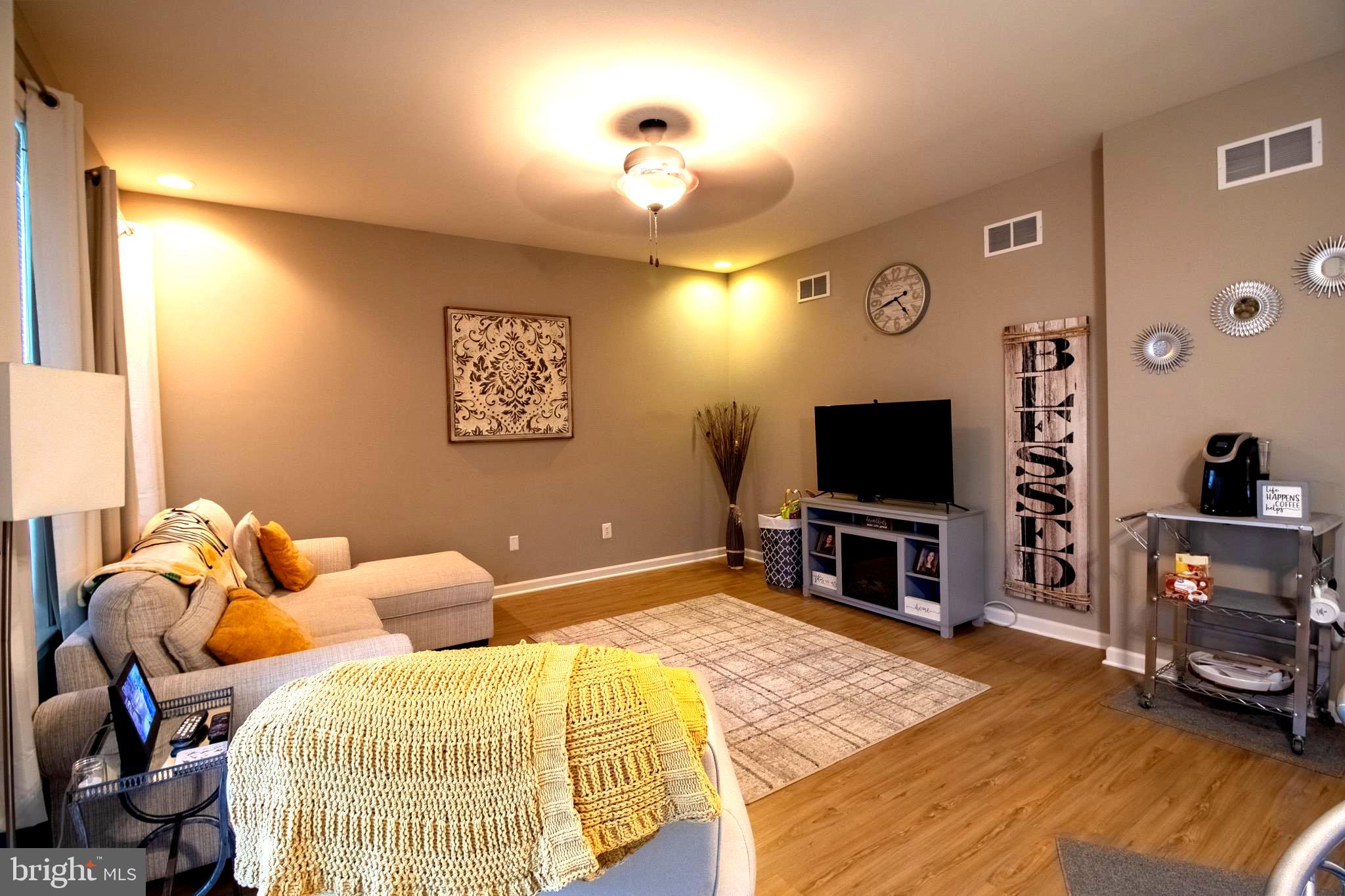 MARTINSBURG STATION - Residential