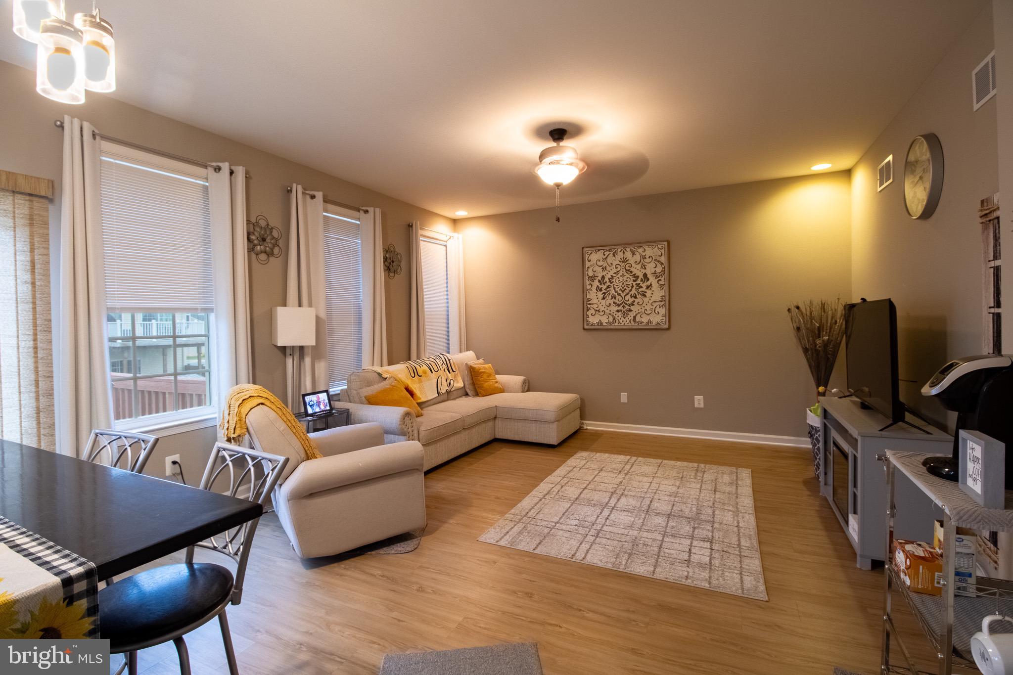 MARTINSBURG STATION - Residential