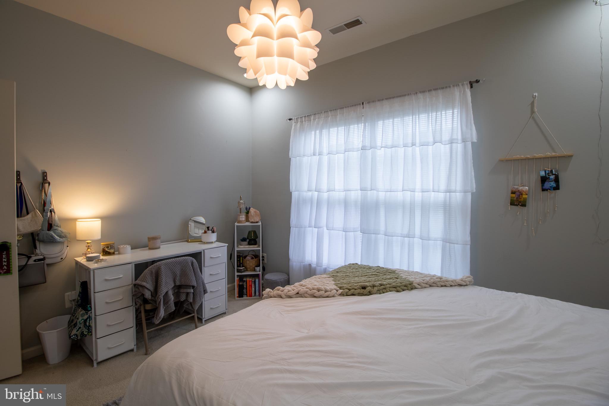 MARTINSBURG STATION - Residential