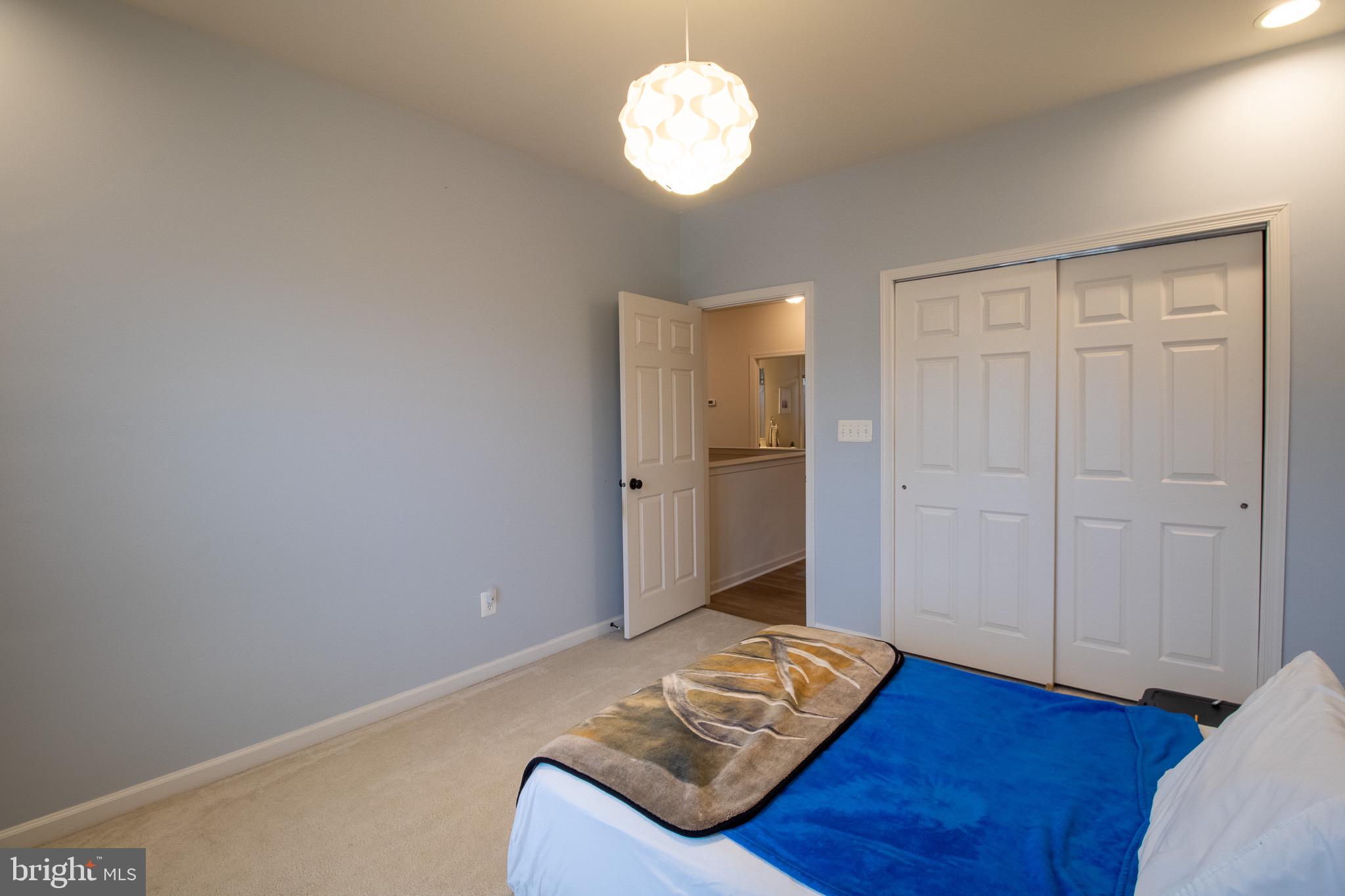 MARTINSBURG STATION - Residential