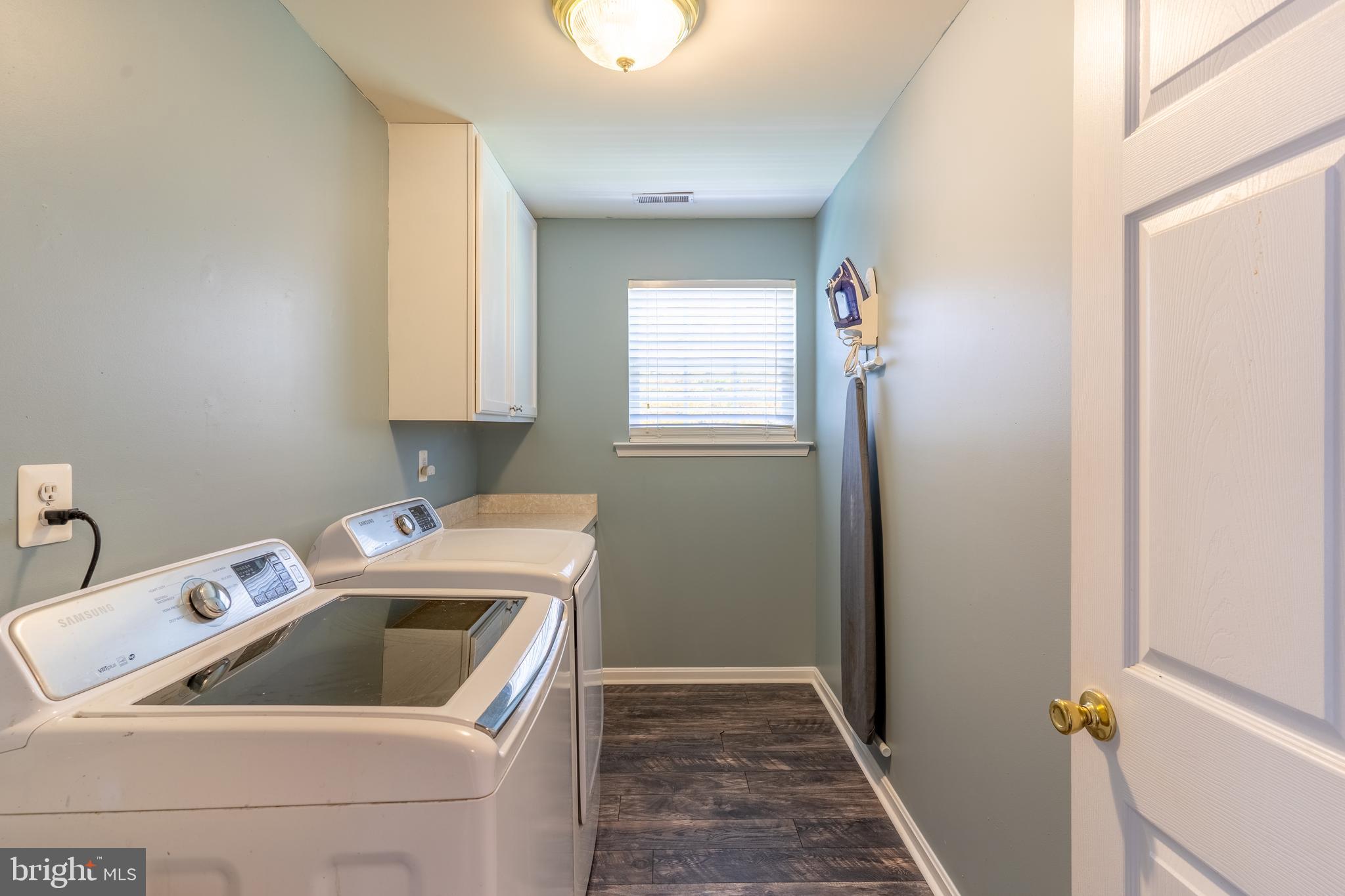 HELEN'S RETREAT - Residential