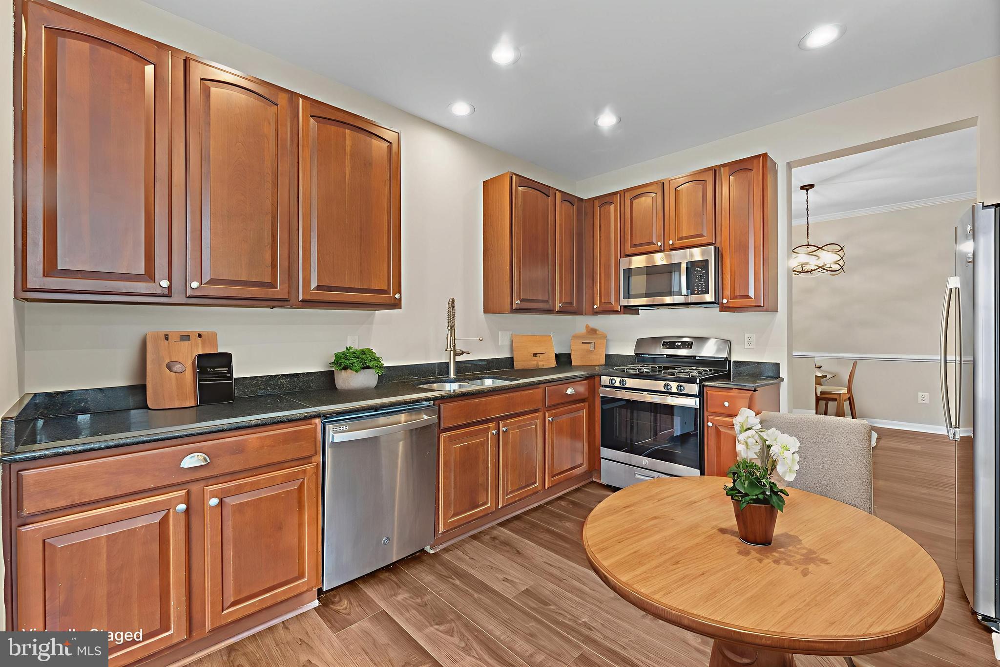 MEDINAH HOMES - Residential