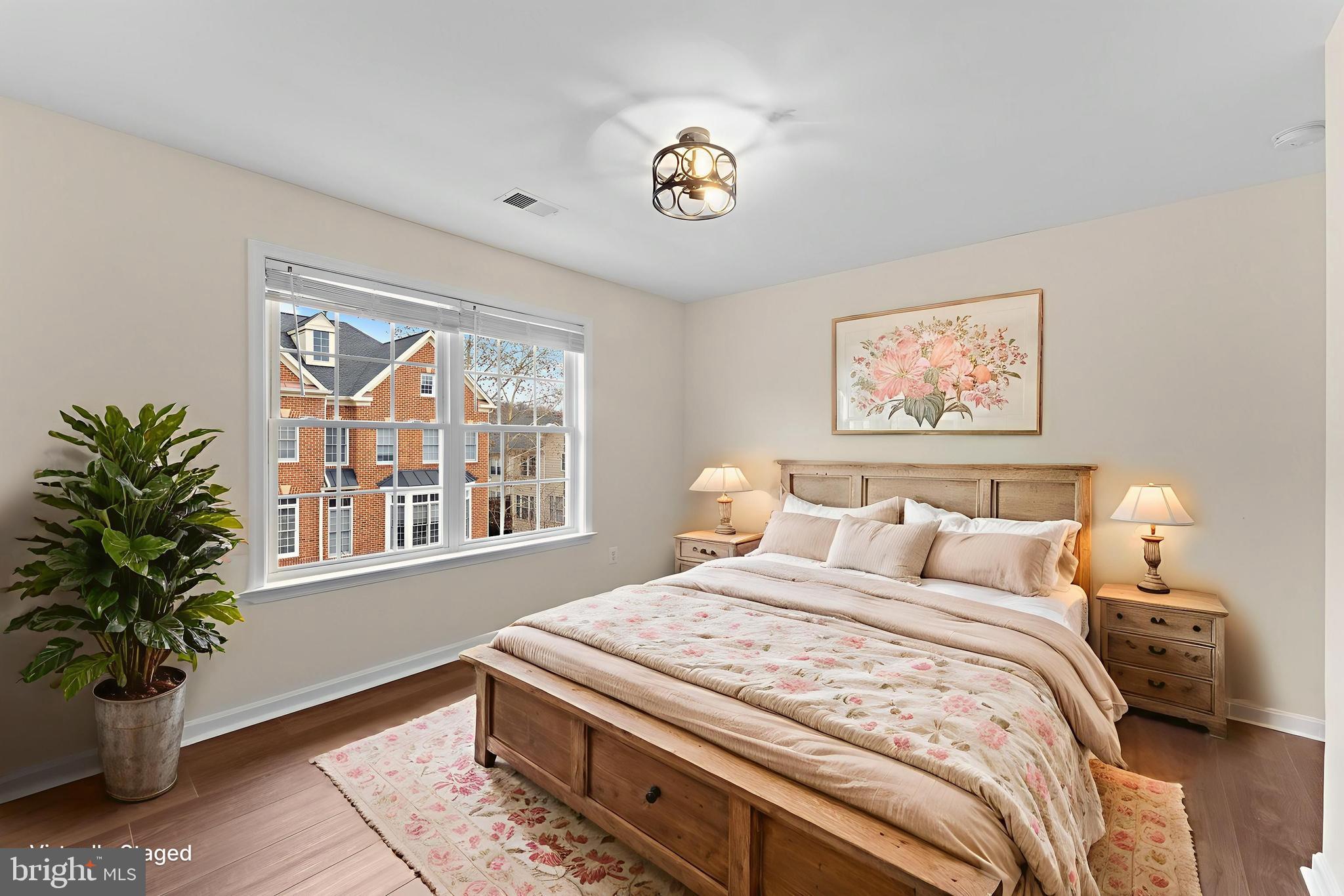 MEDINAH HOMES - Residential