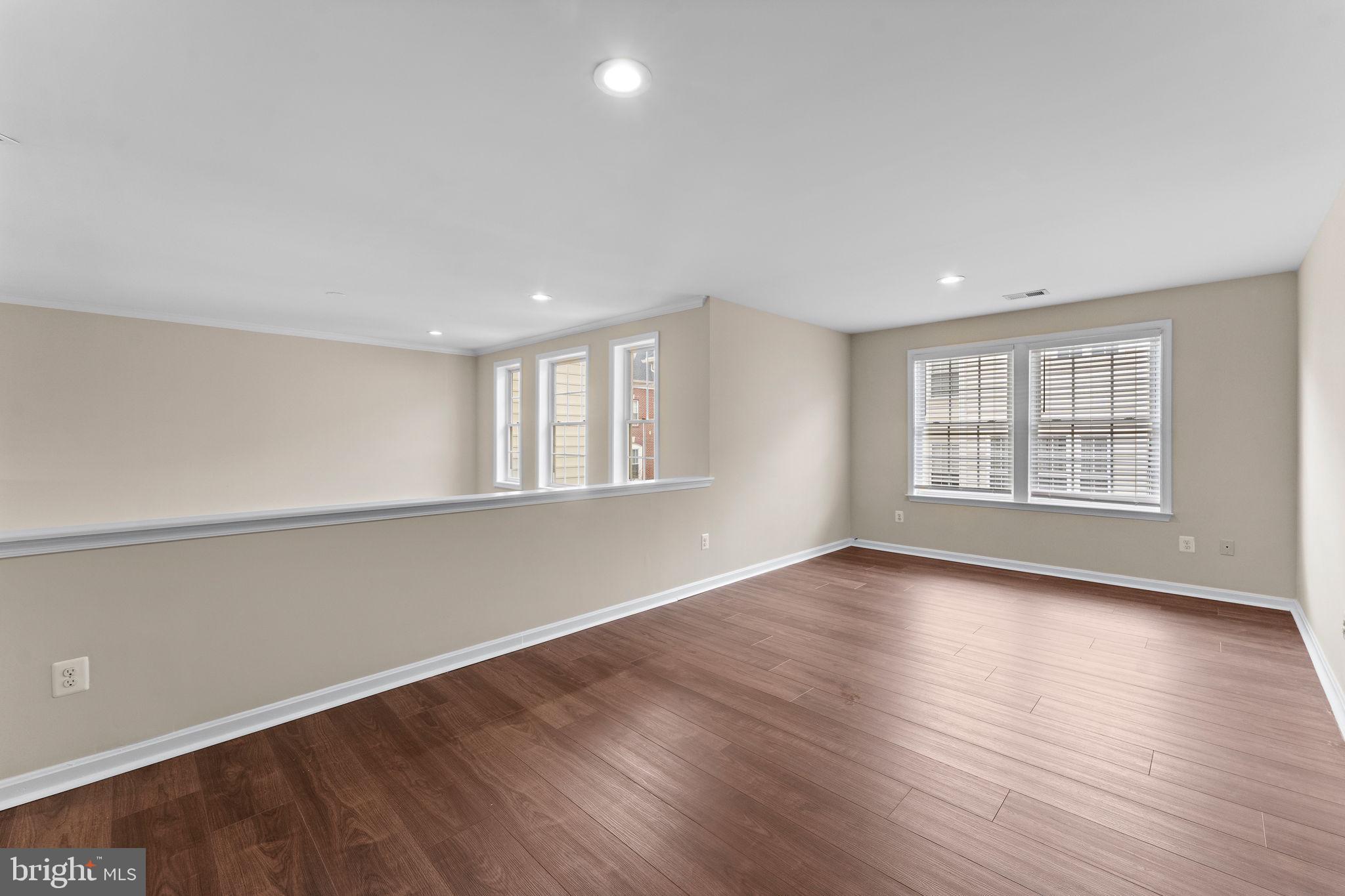 MEDINAH HOMES - Residential