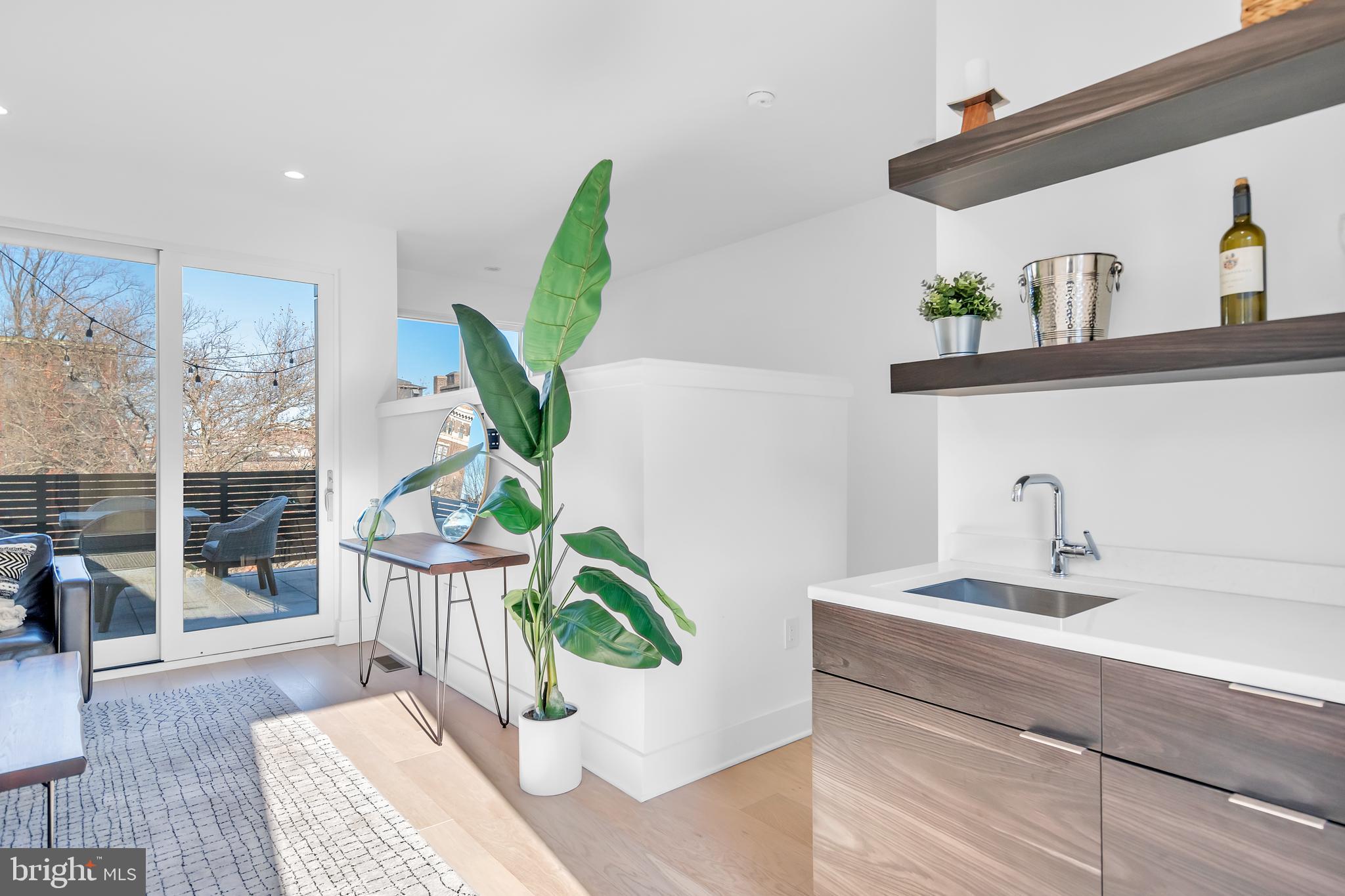 OLD CITY - Residential