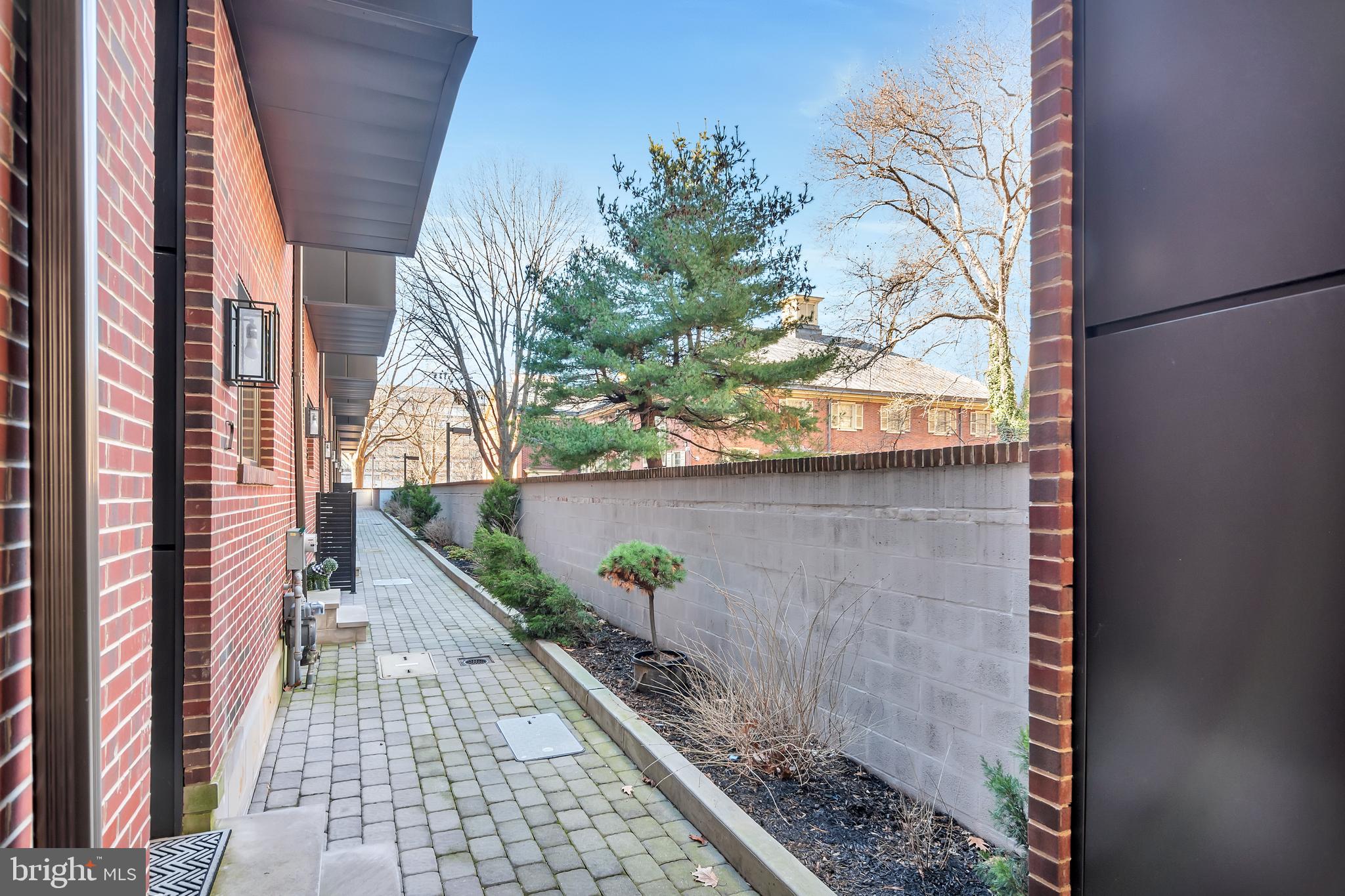 OLD CITY - Residential