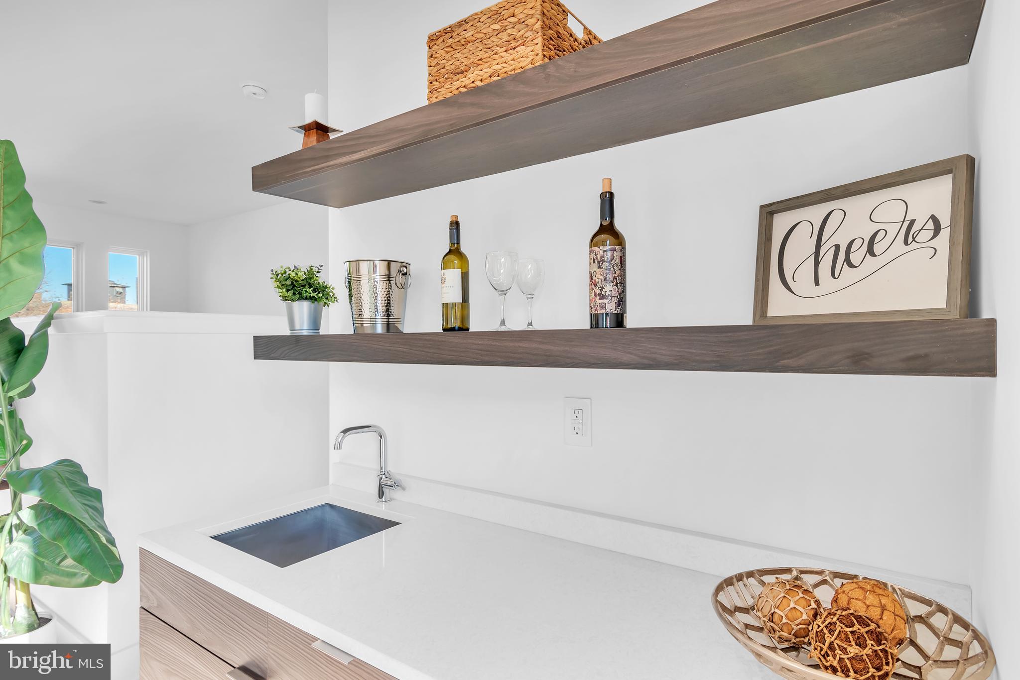 OLD CITY - Residential