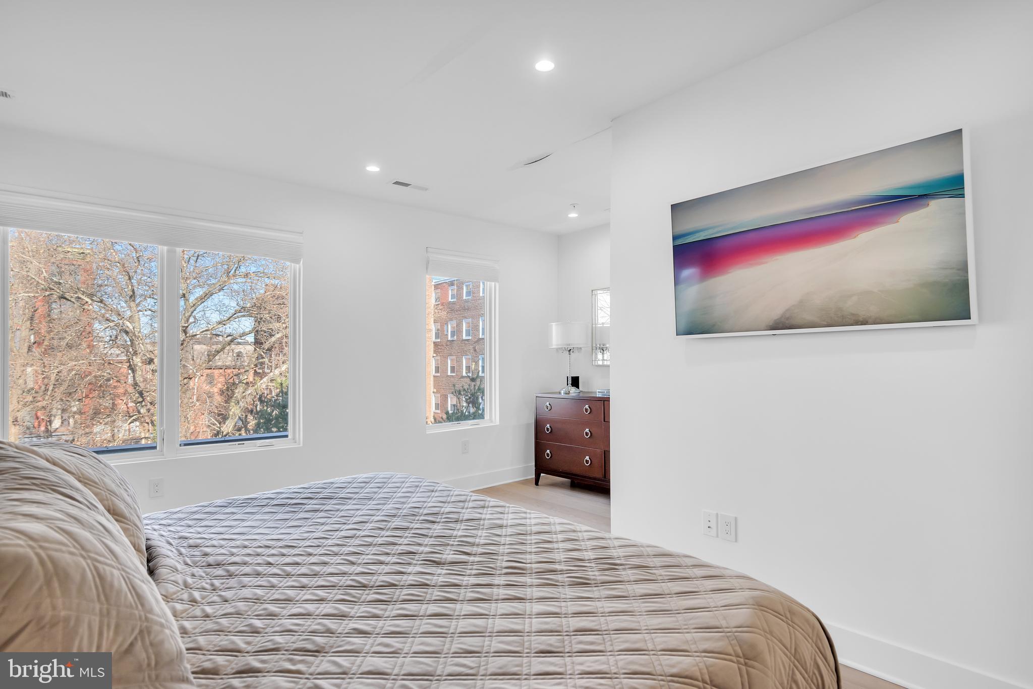 OLD CITY - Residential