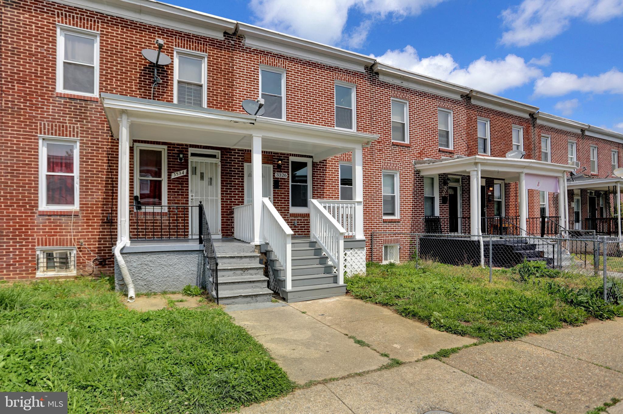 FOUR BY FOUR - Residential Lease