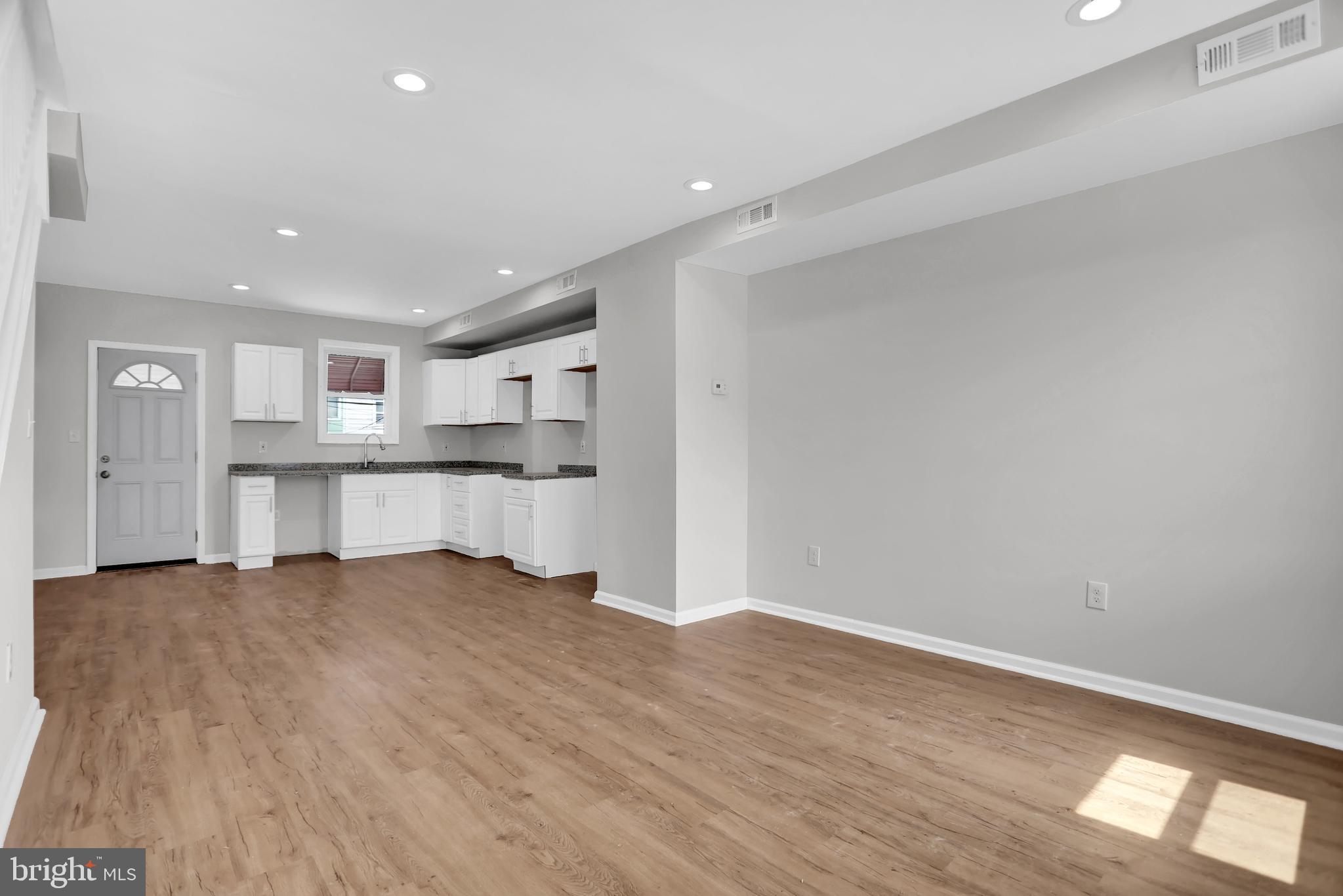 FOUR BY FOUR - Residential Lease