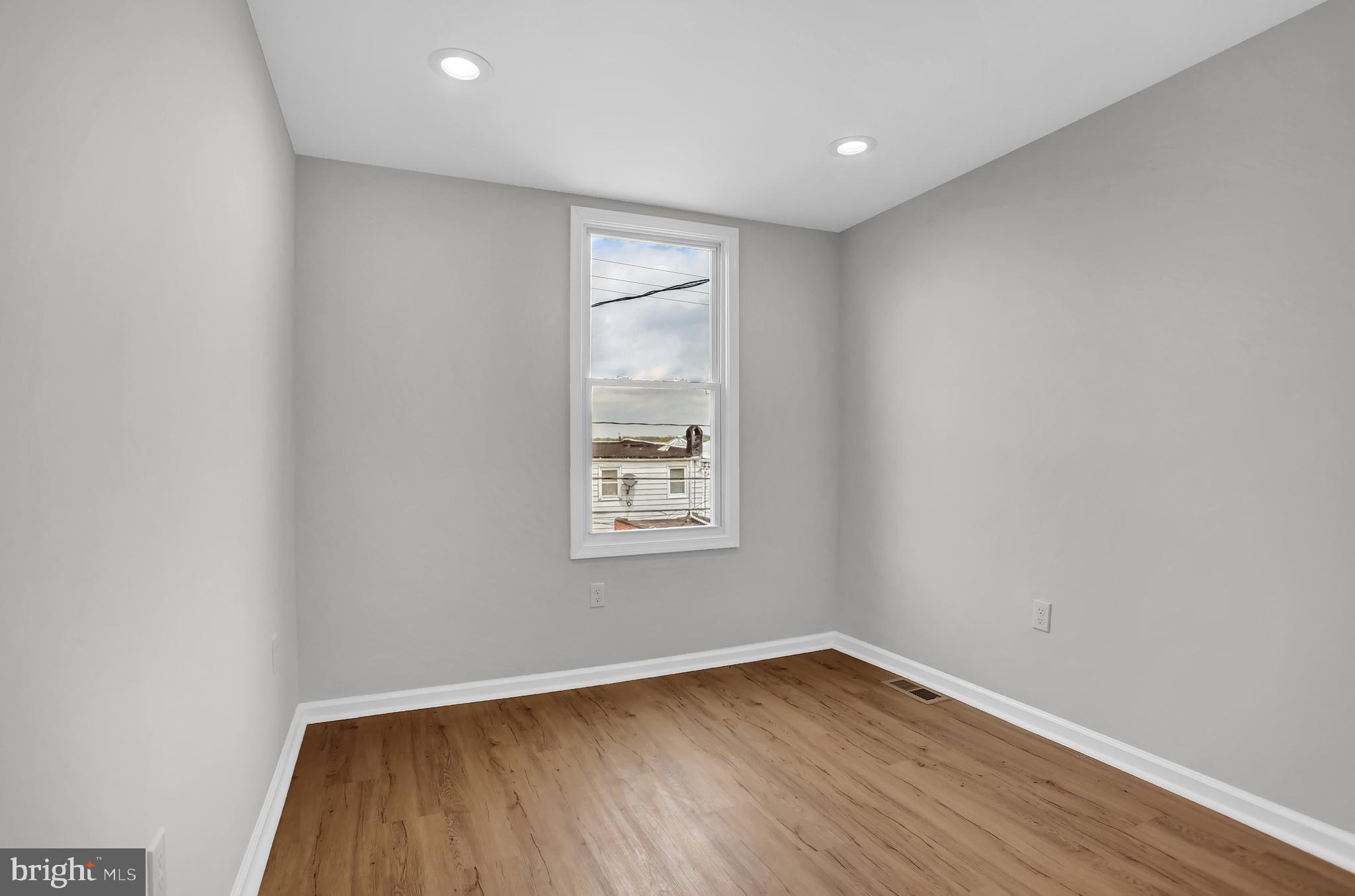 FOUR BY FOUR - Residential Lease