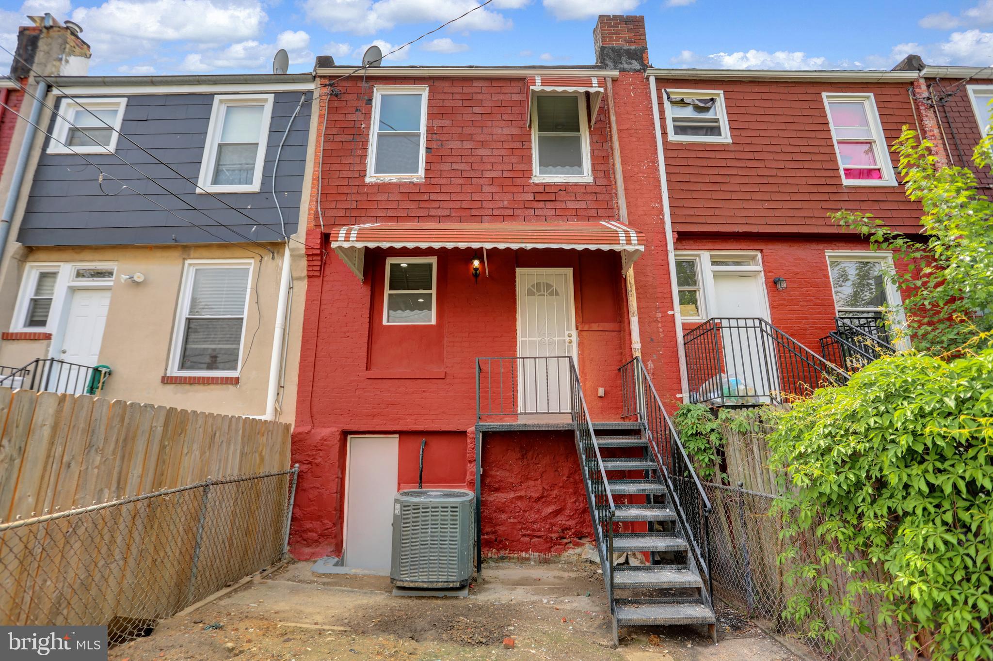 FOUR BY FOUR - Residential Lease