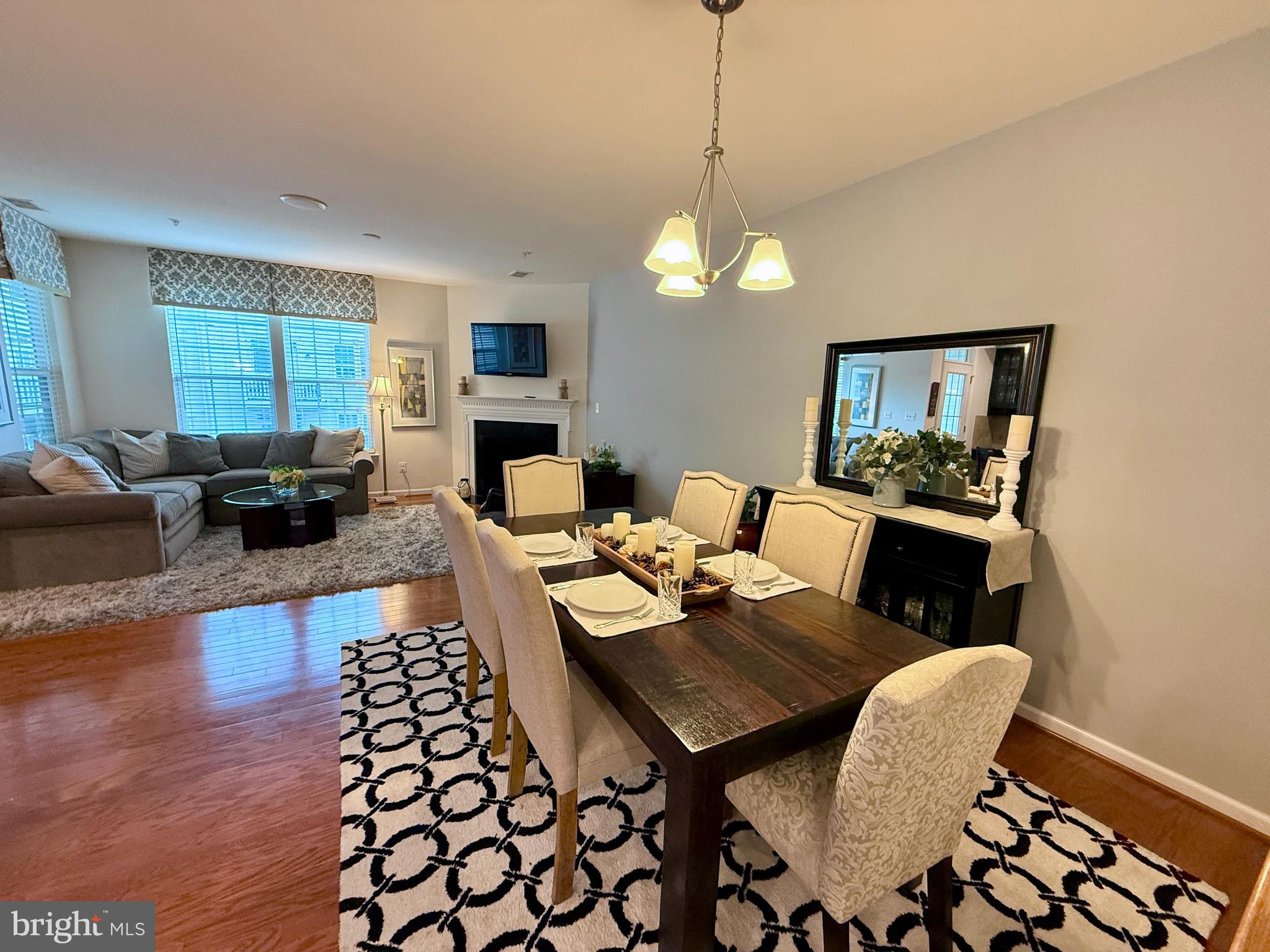 SOMERSET CONDO - Residential