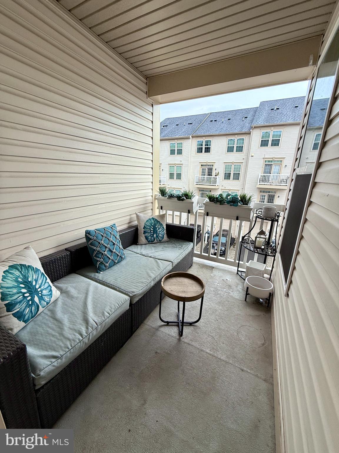 SOMERSET CONDO - Residential