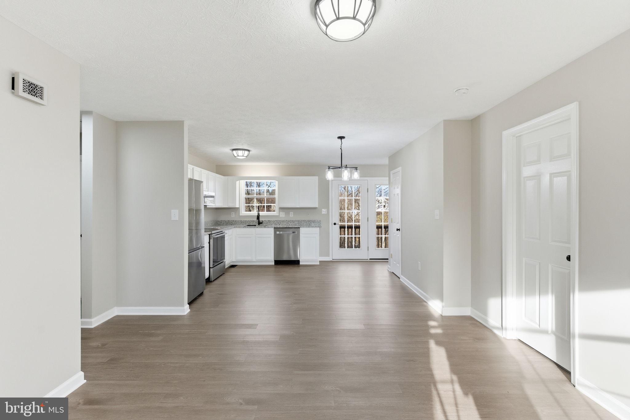 SENECA VILLAGE - Residential