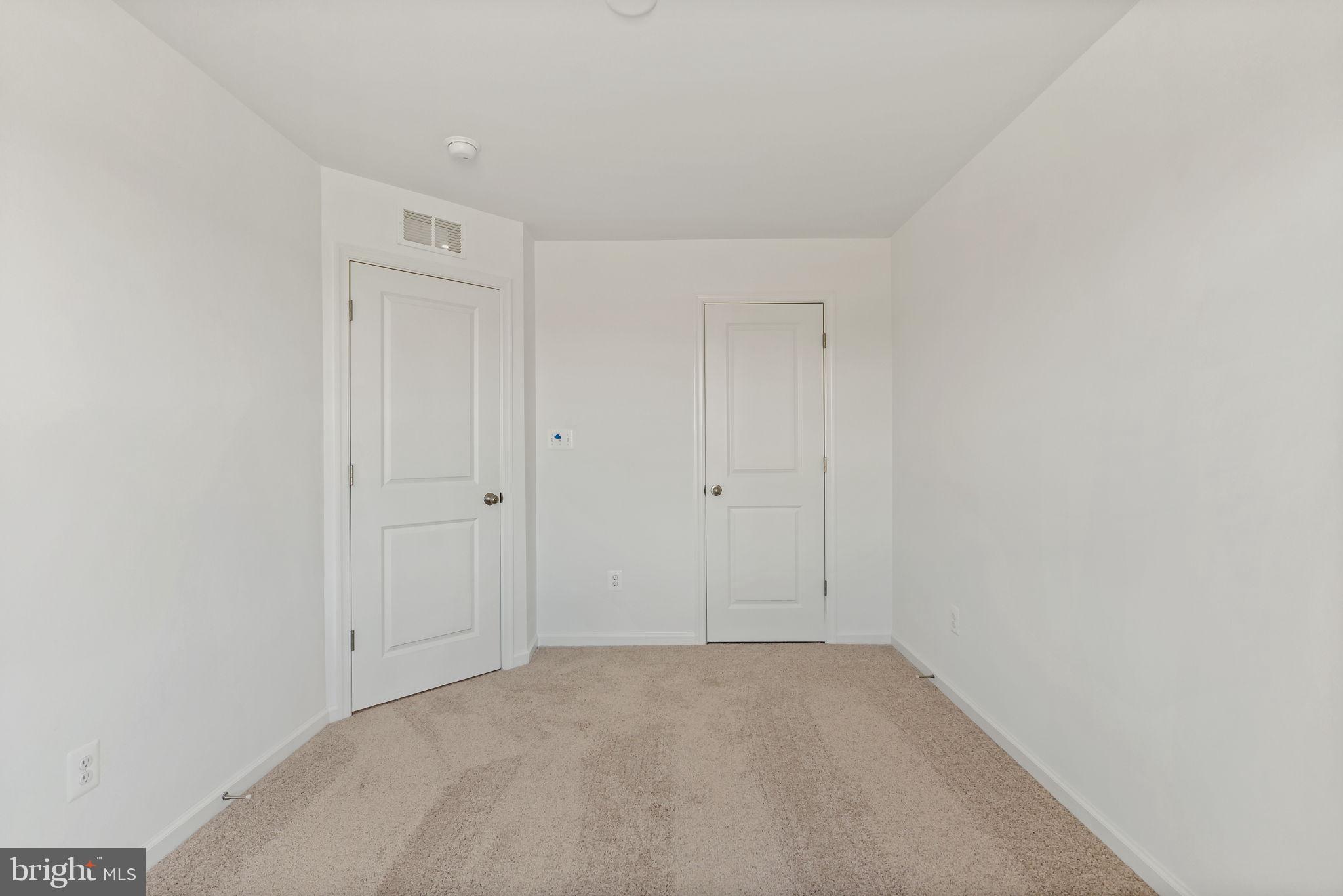 SOUTH BROOK - Residential