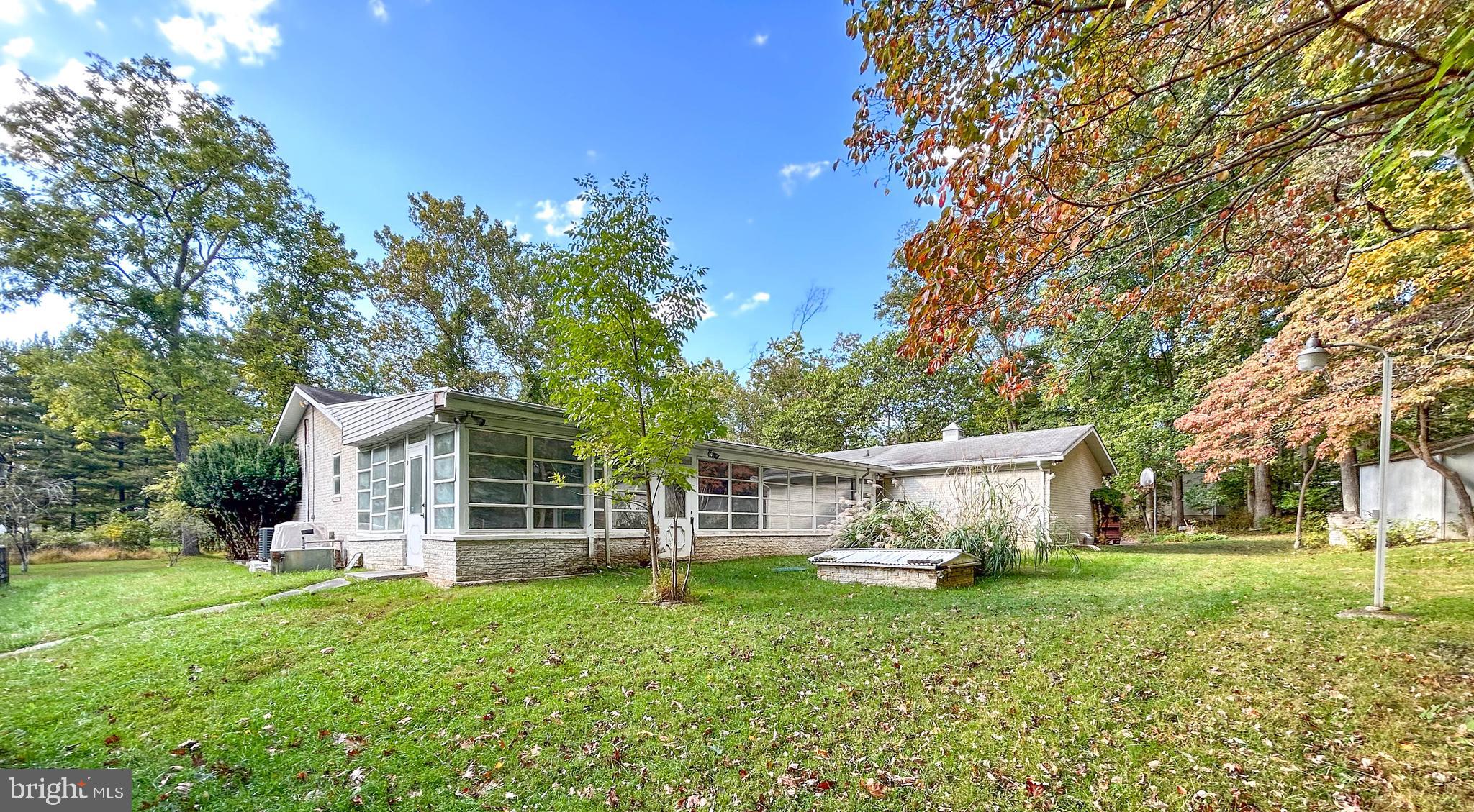 CAVES PARK - Residential