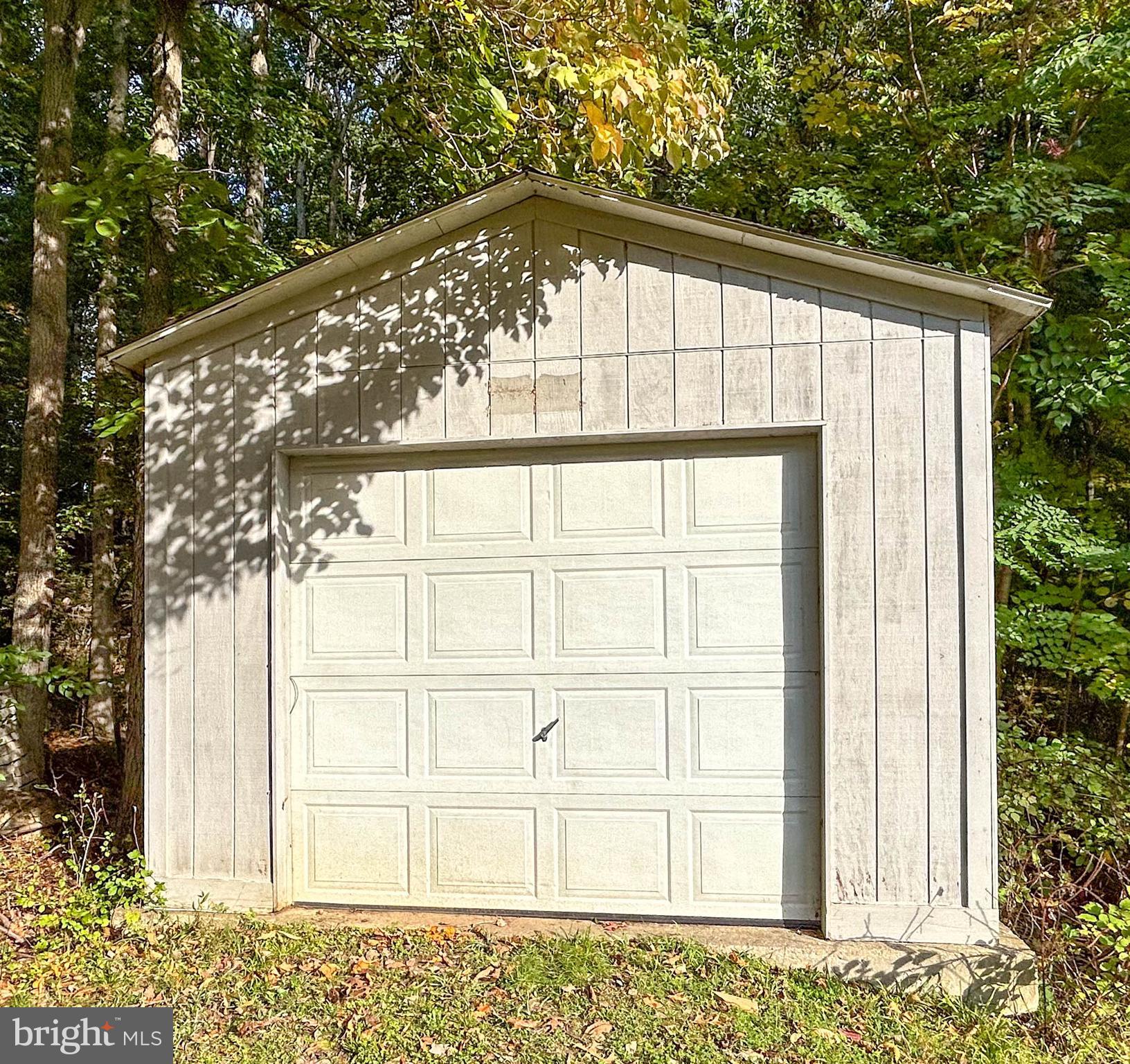 CAVES PARK - Residential