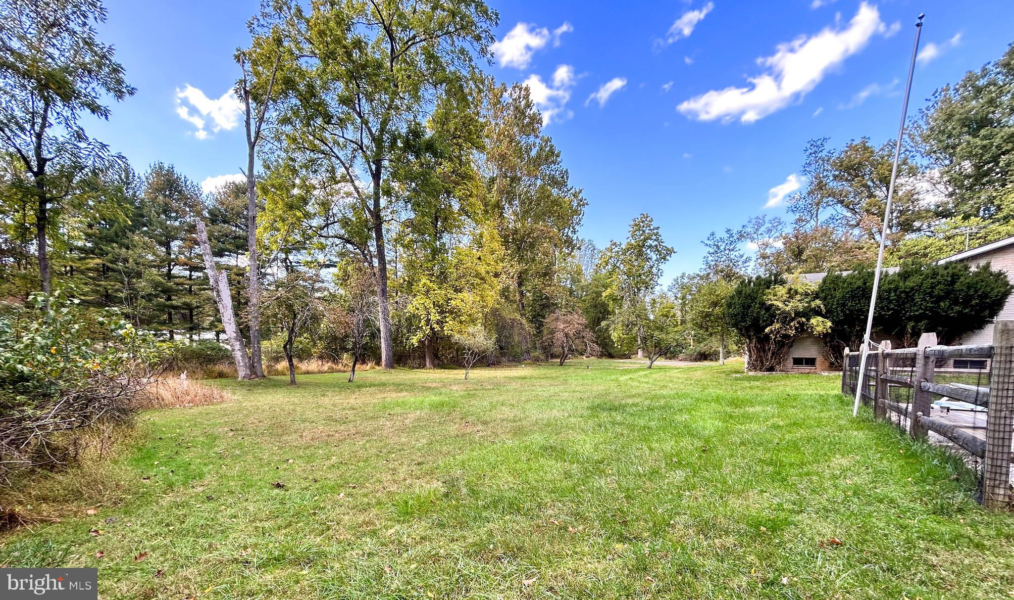 CAVES PARK - Residential