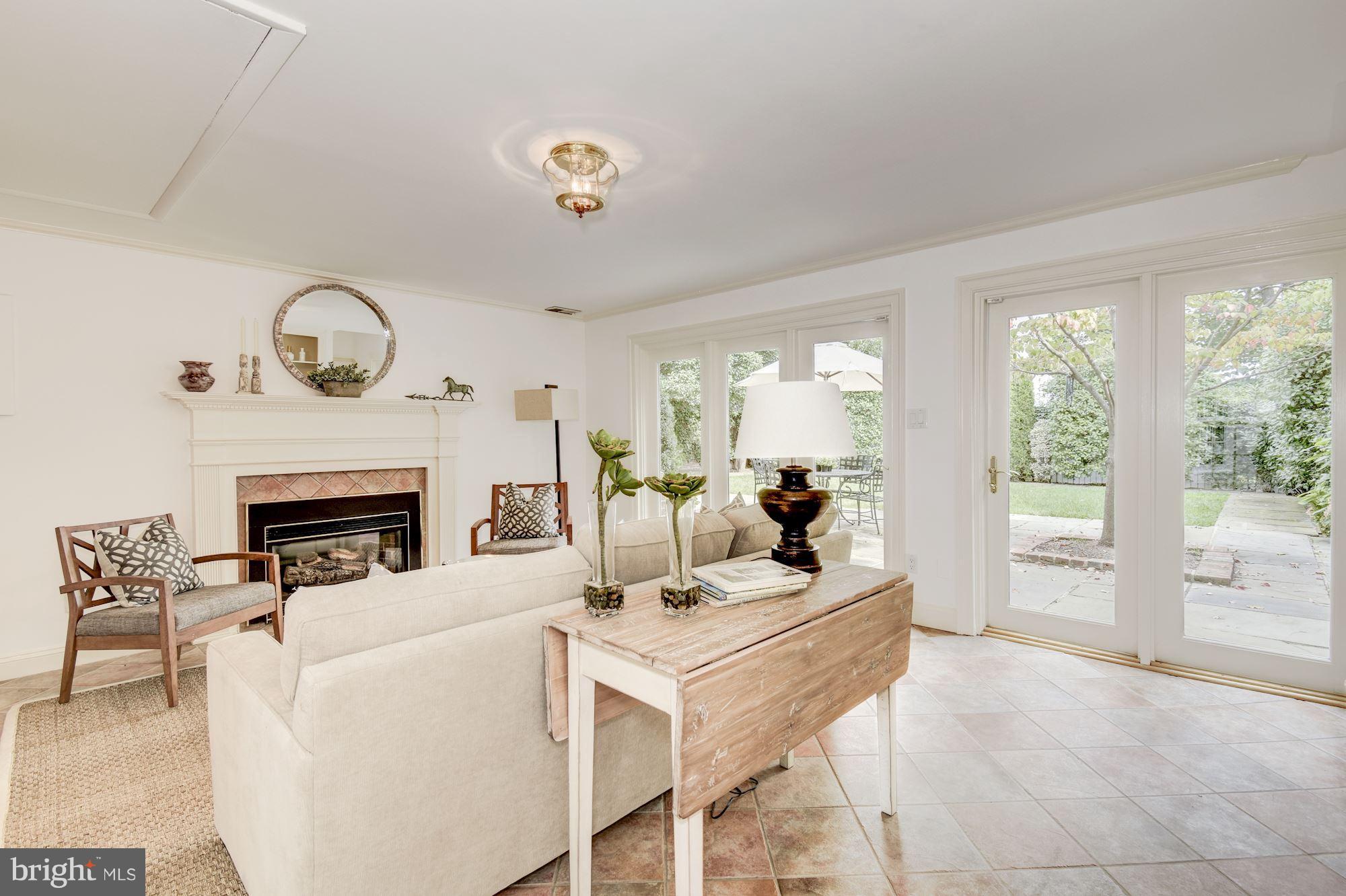 OLD TOWN - Residential