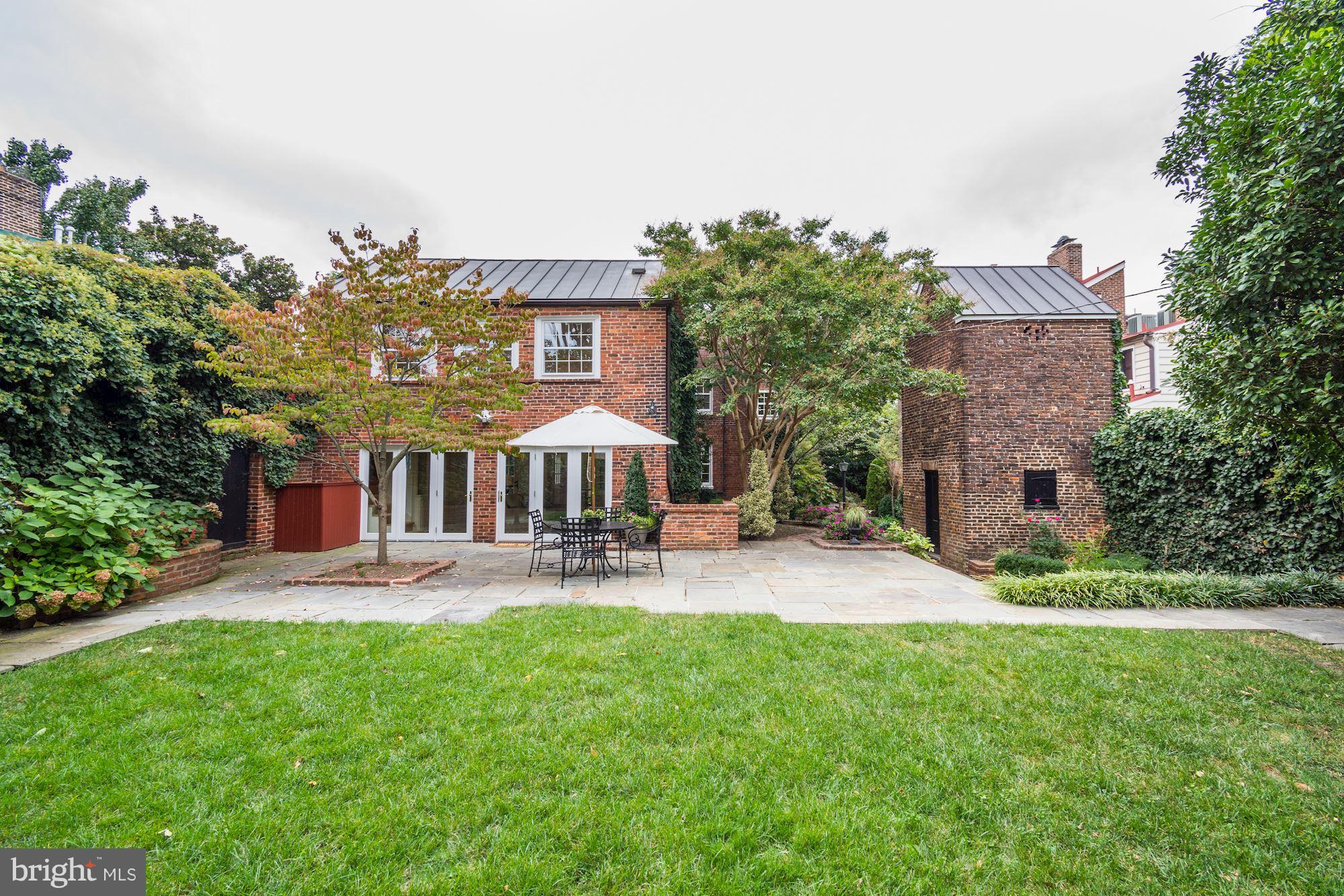 OLD TOWN - Residential