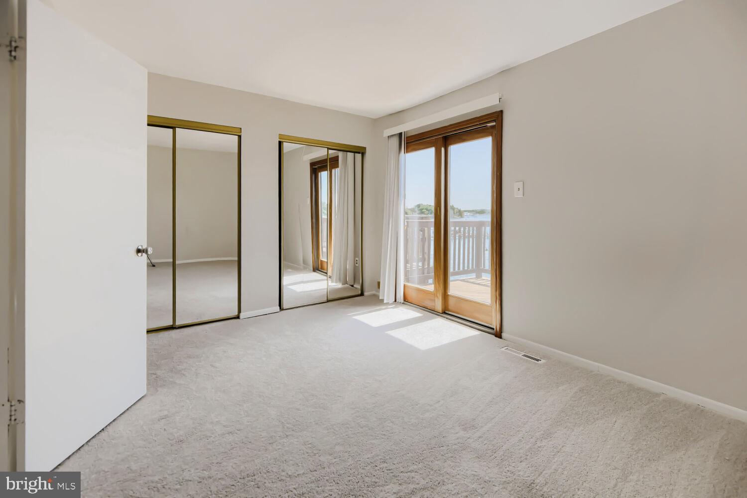 VILLA CAPRI - Residential