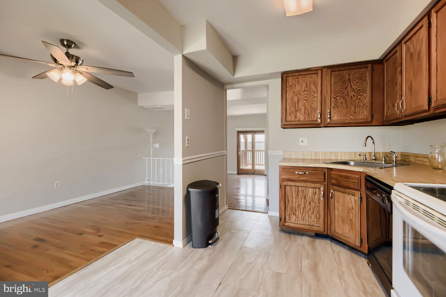 VILLA CAPRI - Residential