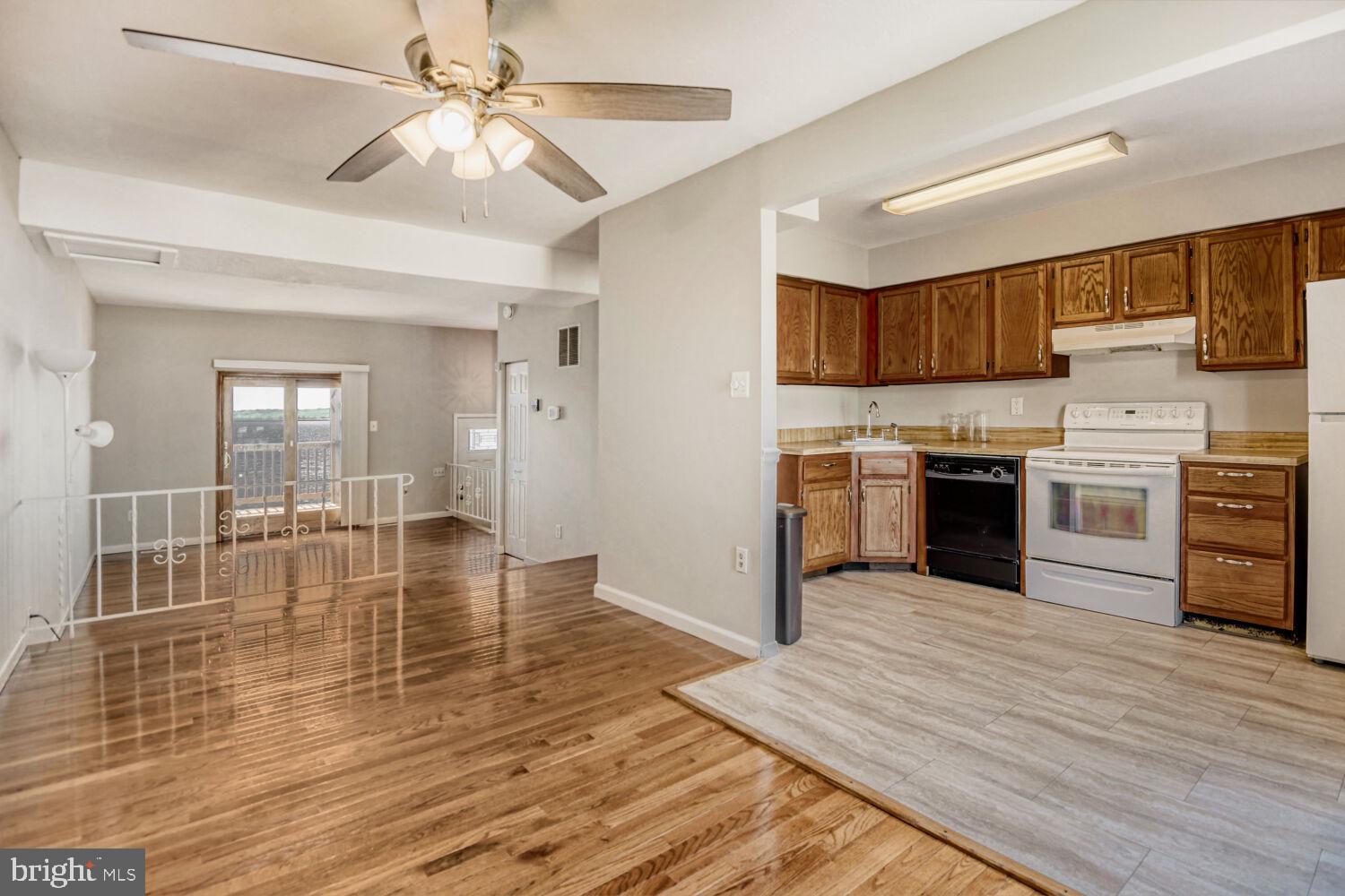 VILLA CAPRI - Residential