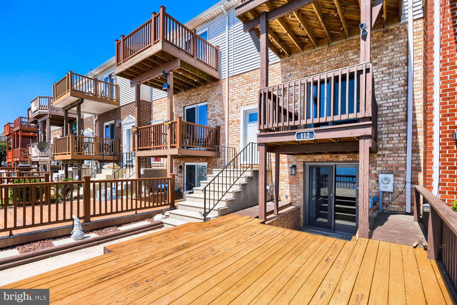 VILLA CAPRI - Residential