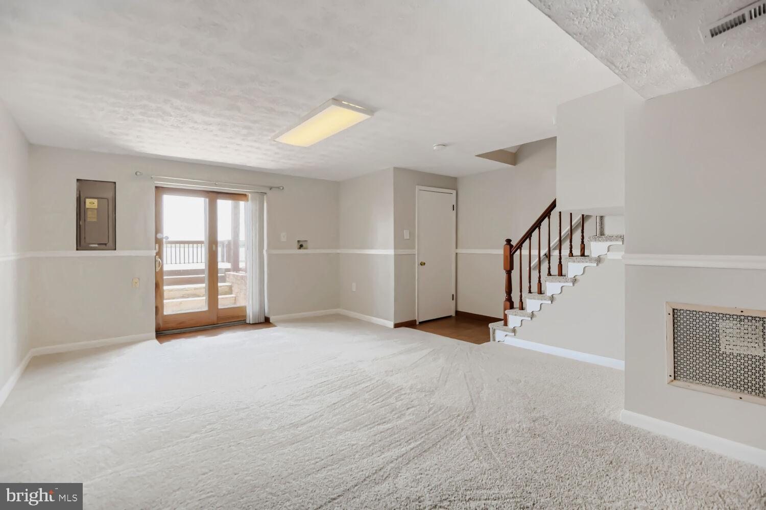 VILLA CAPRI - Residential