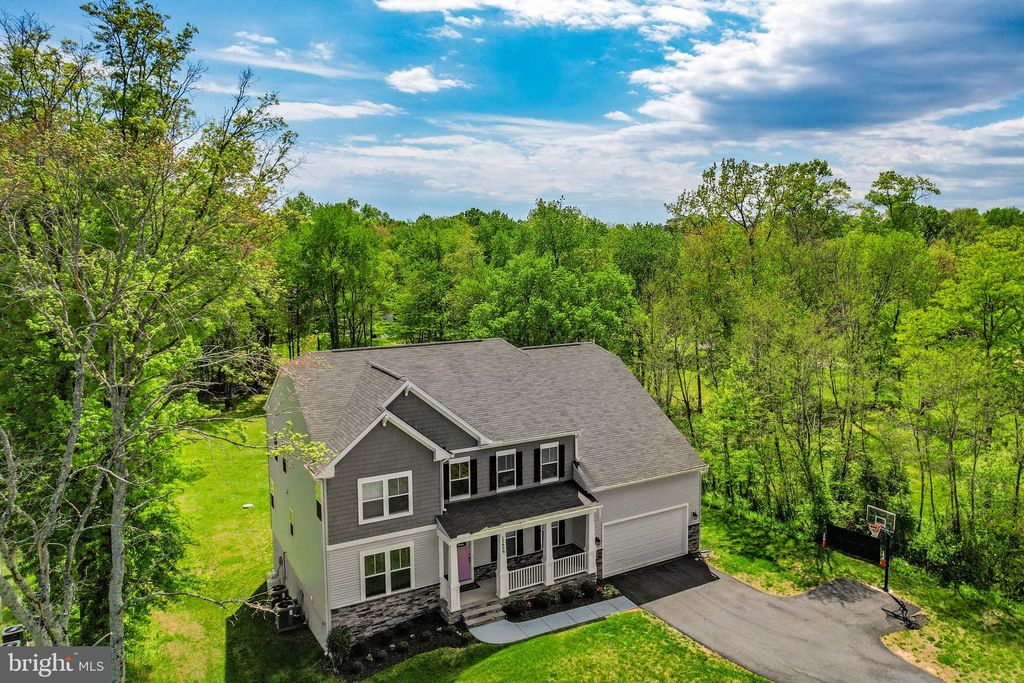 Photo of 15609 Thoroughfare Road, GAINESVILLE, VA 20155 (MLS # VAPW2118128)