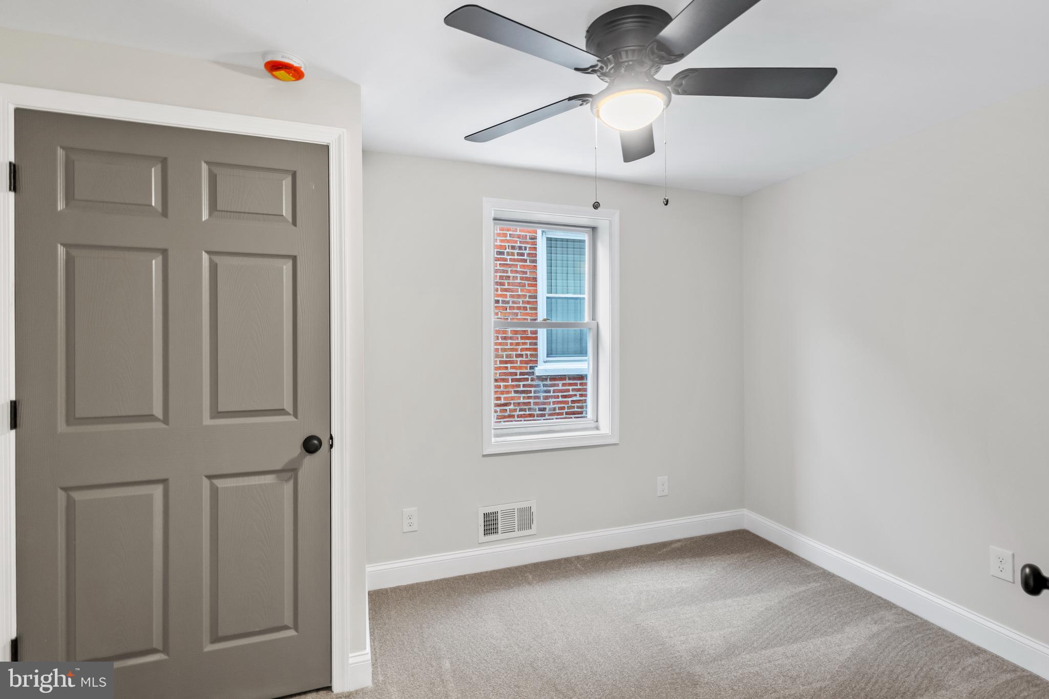 100 ACRE WOODS - Residential