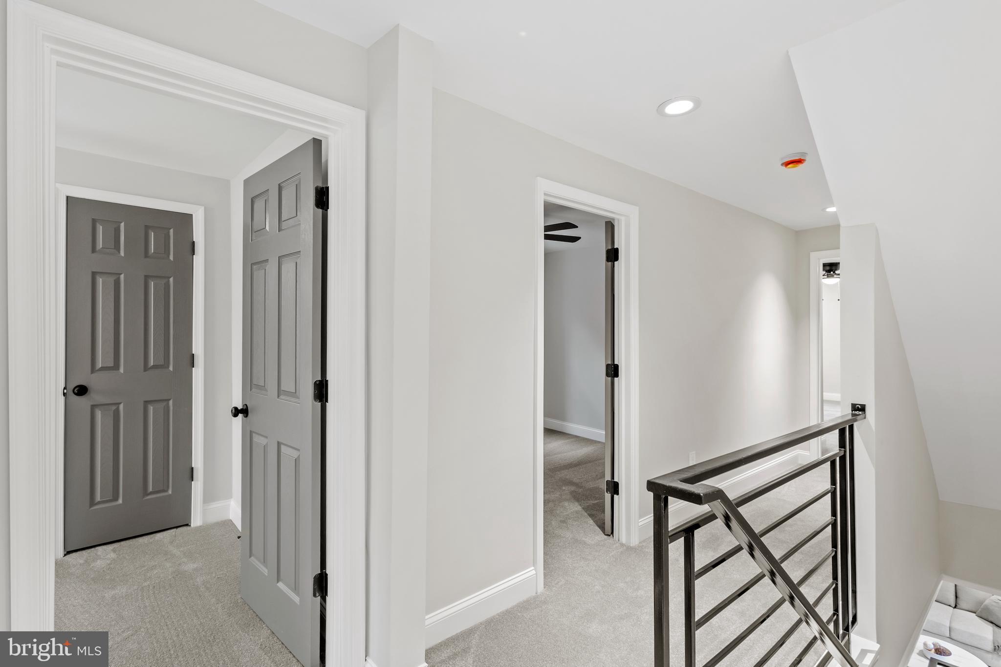 100 ACRE WOODS - Residential