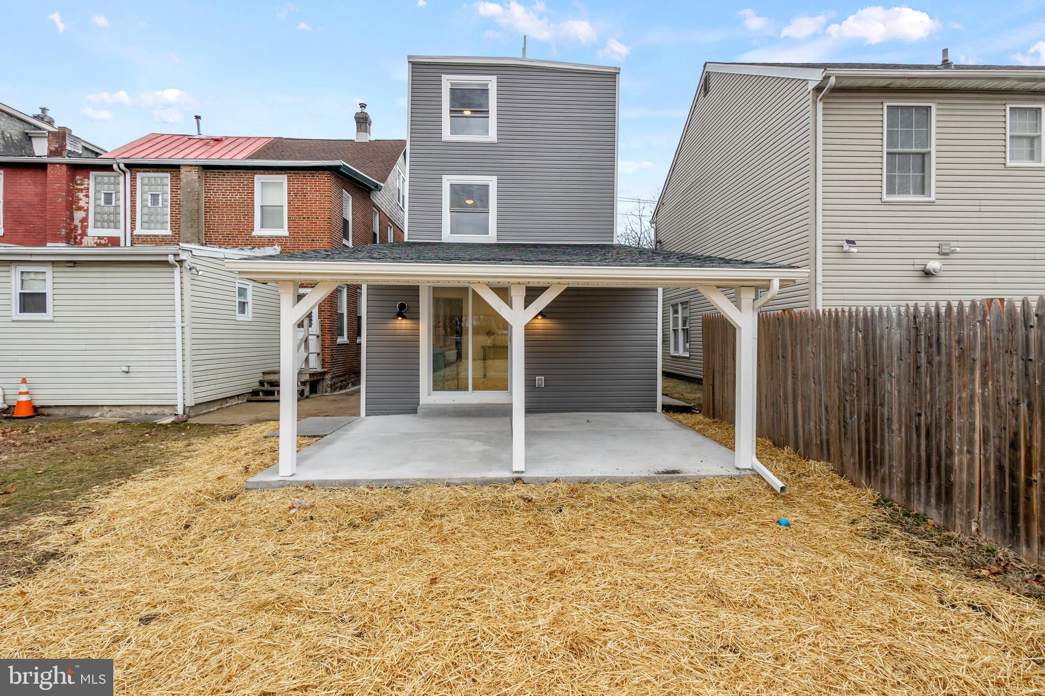 100 ACRE WOODS - Residential