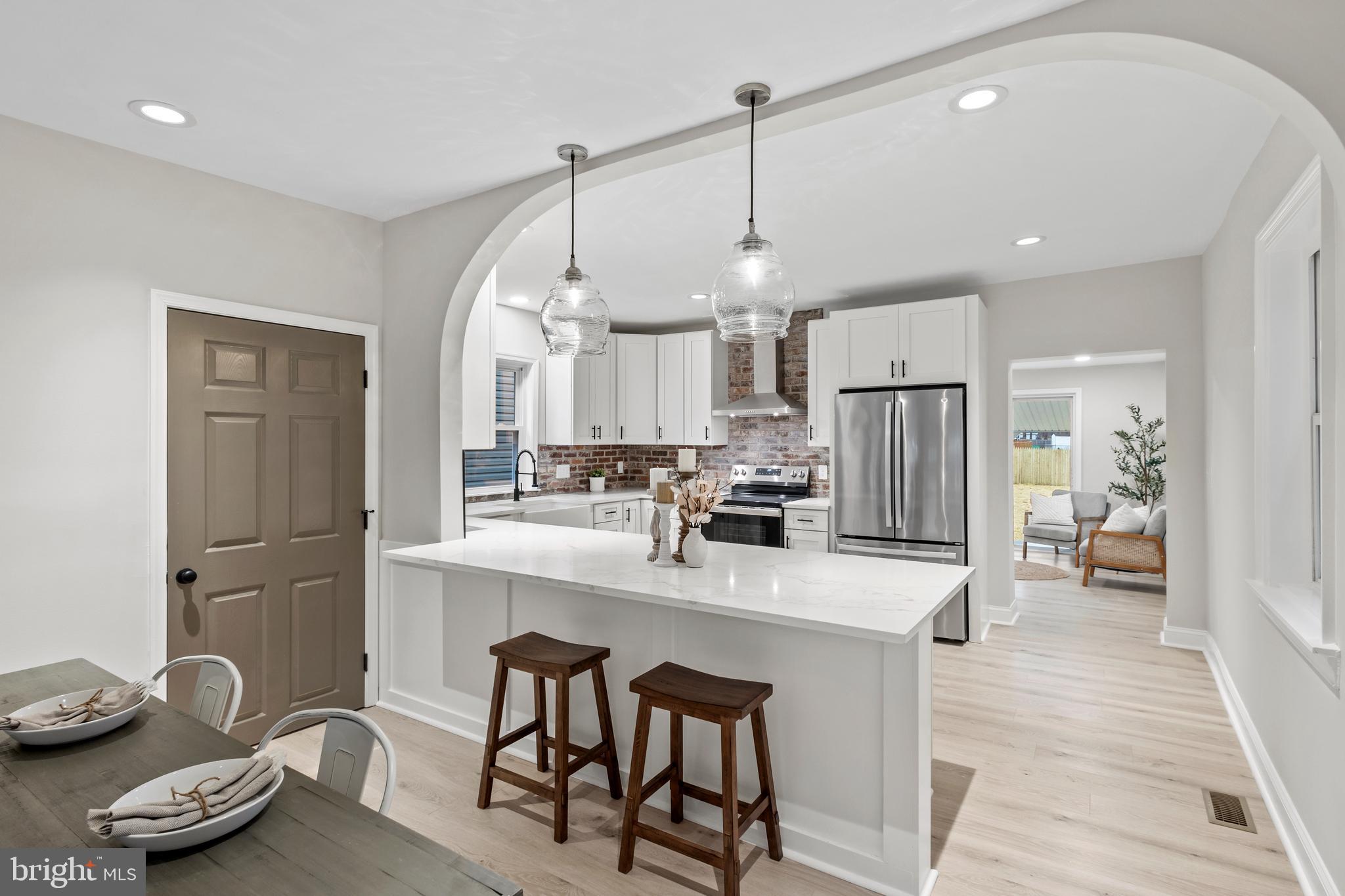 100 ACRE WOODS - Residential