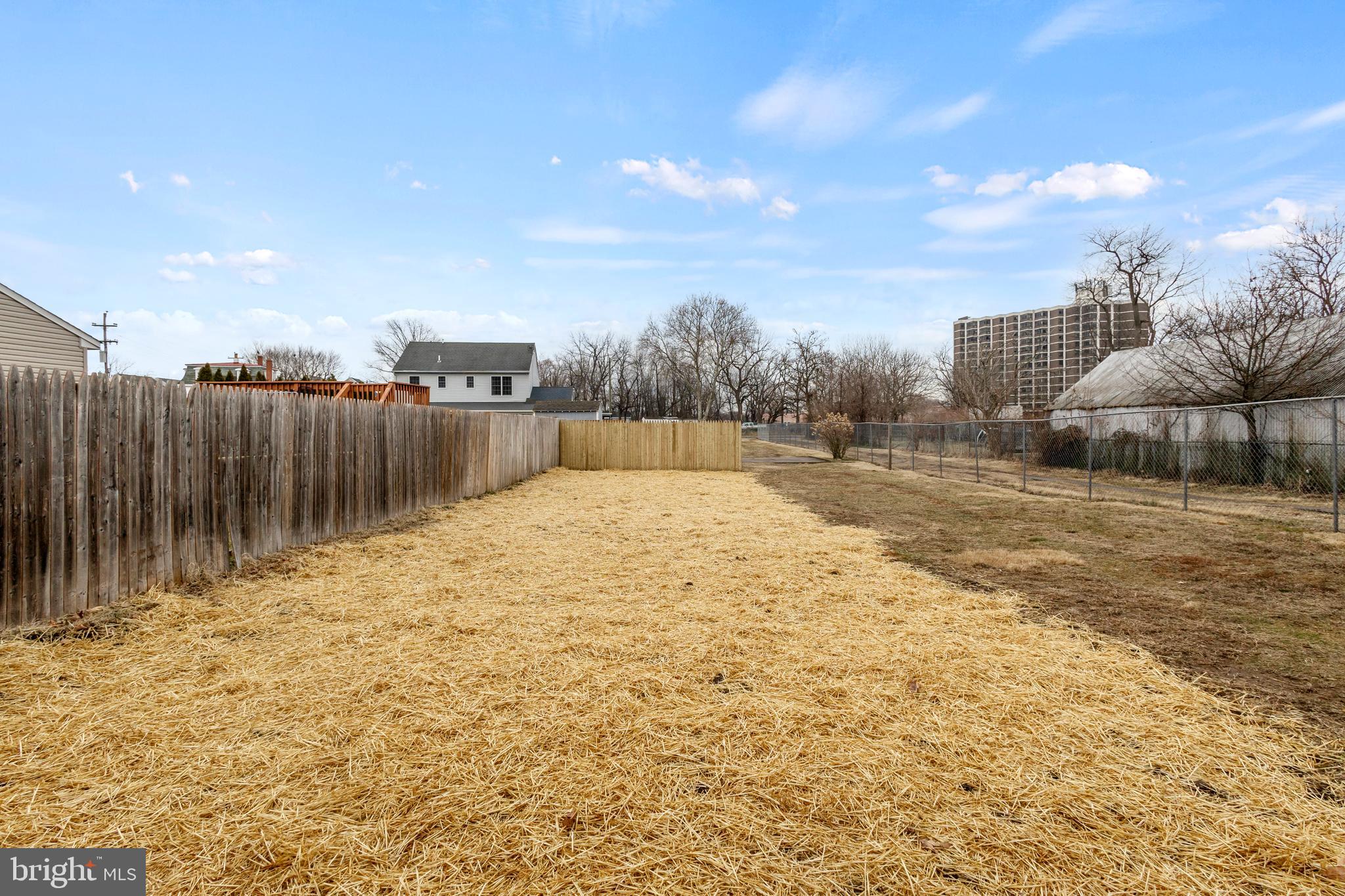 100 ACRE WOODS - Residential