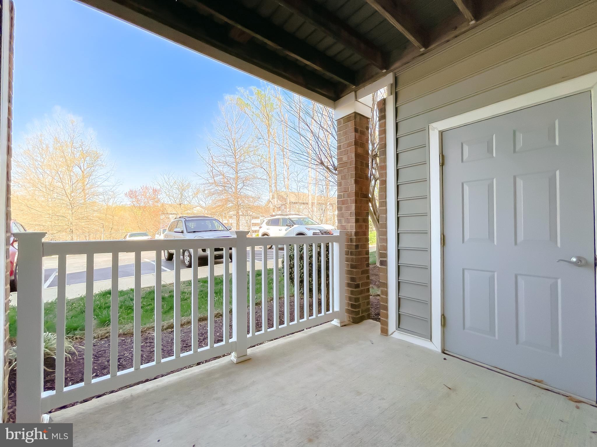 FOXWELL CONDOMINIUMS - Residential Lease