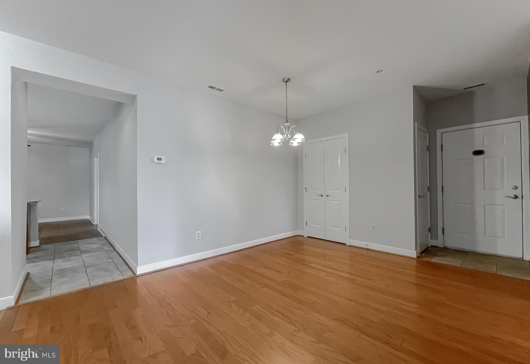 FOXWELL CONDOMINIUMS - Residential Lease