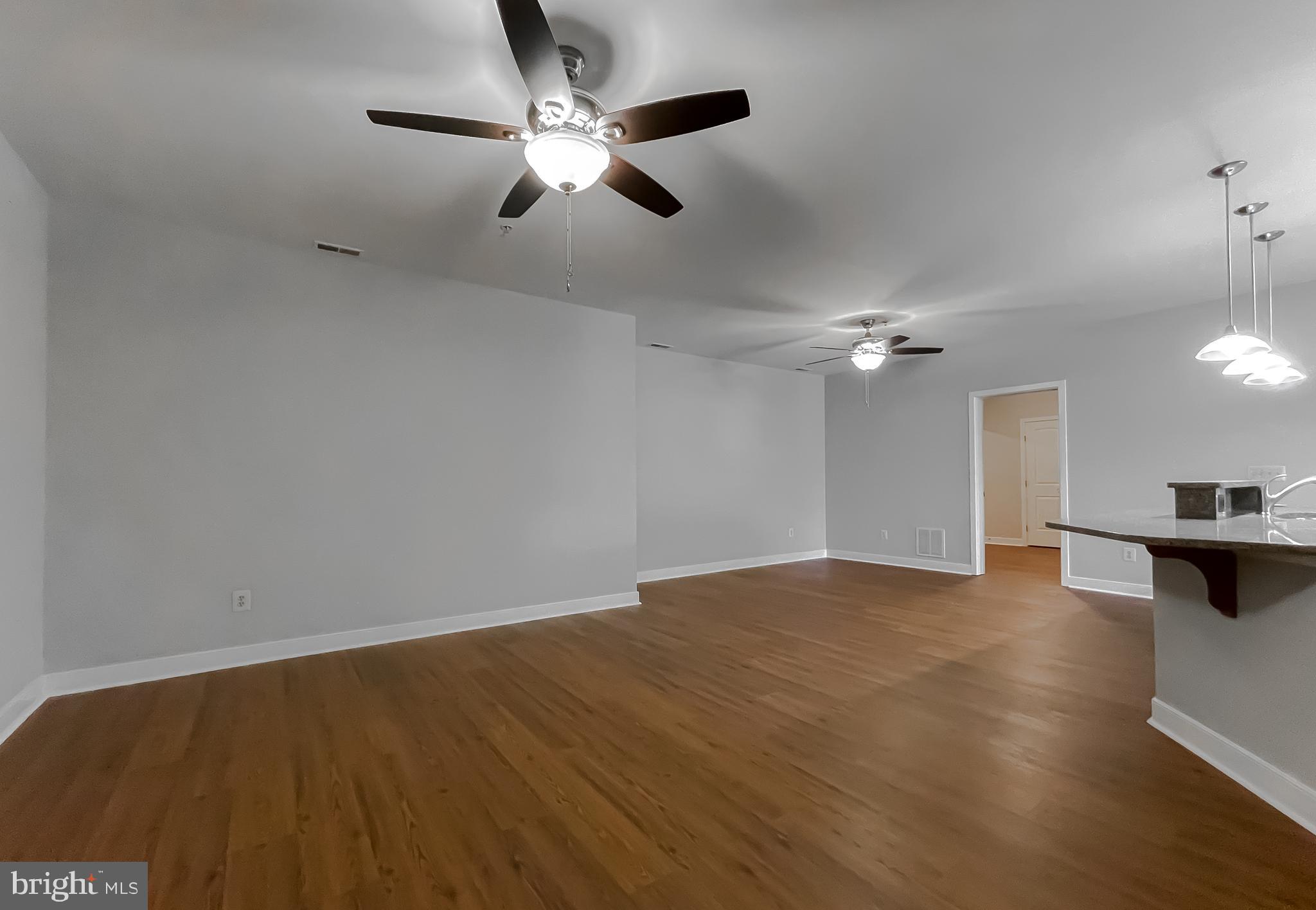 FOXWELL CONDOMINIUMS - Residential Lease