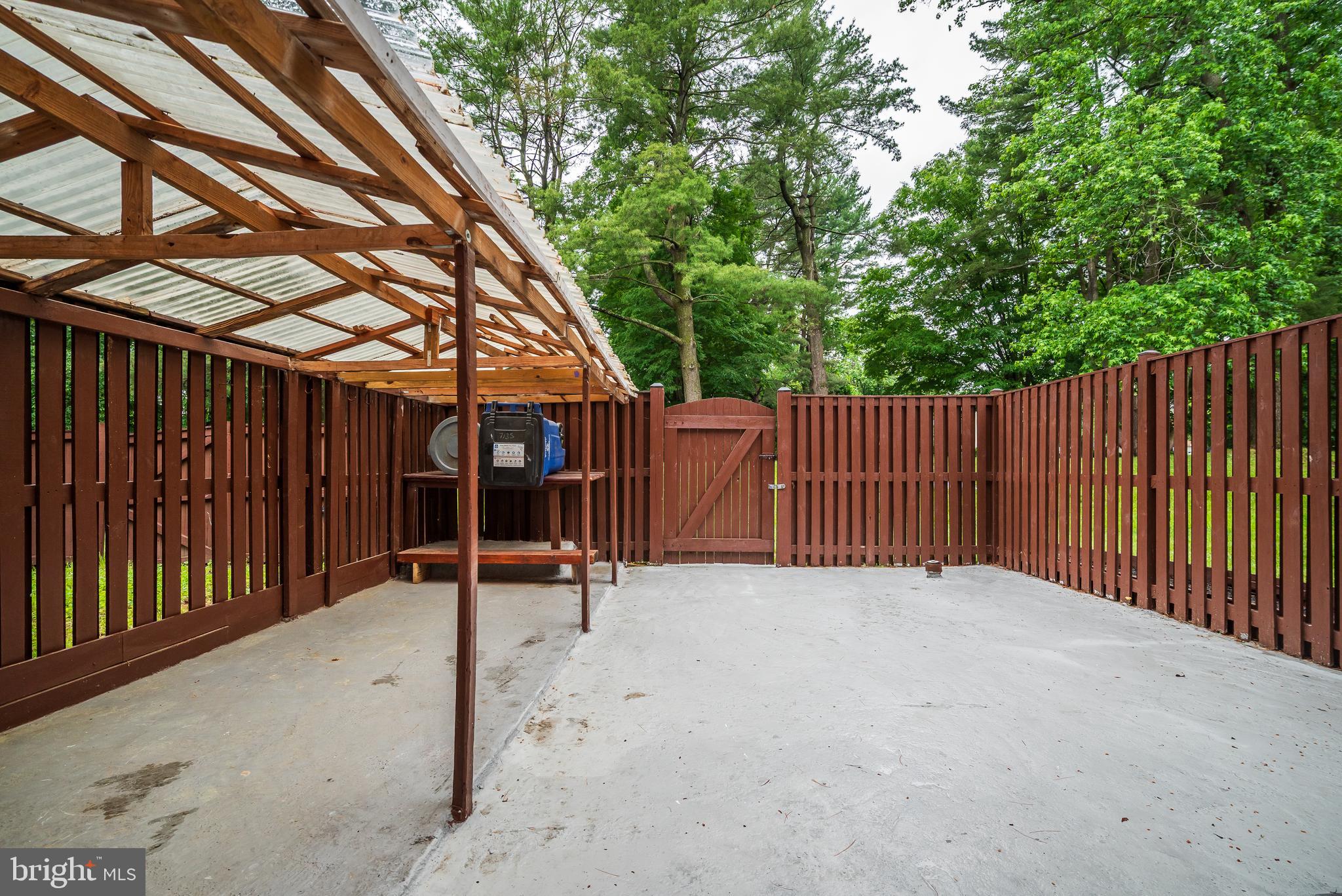 VILLAGE OF OWEN BROWN - Residential
